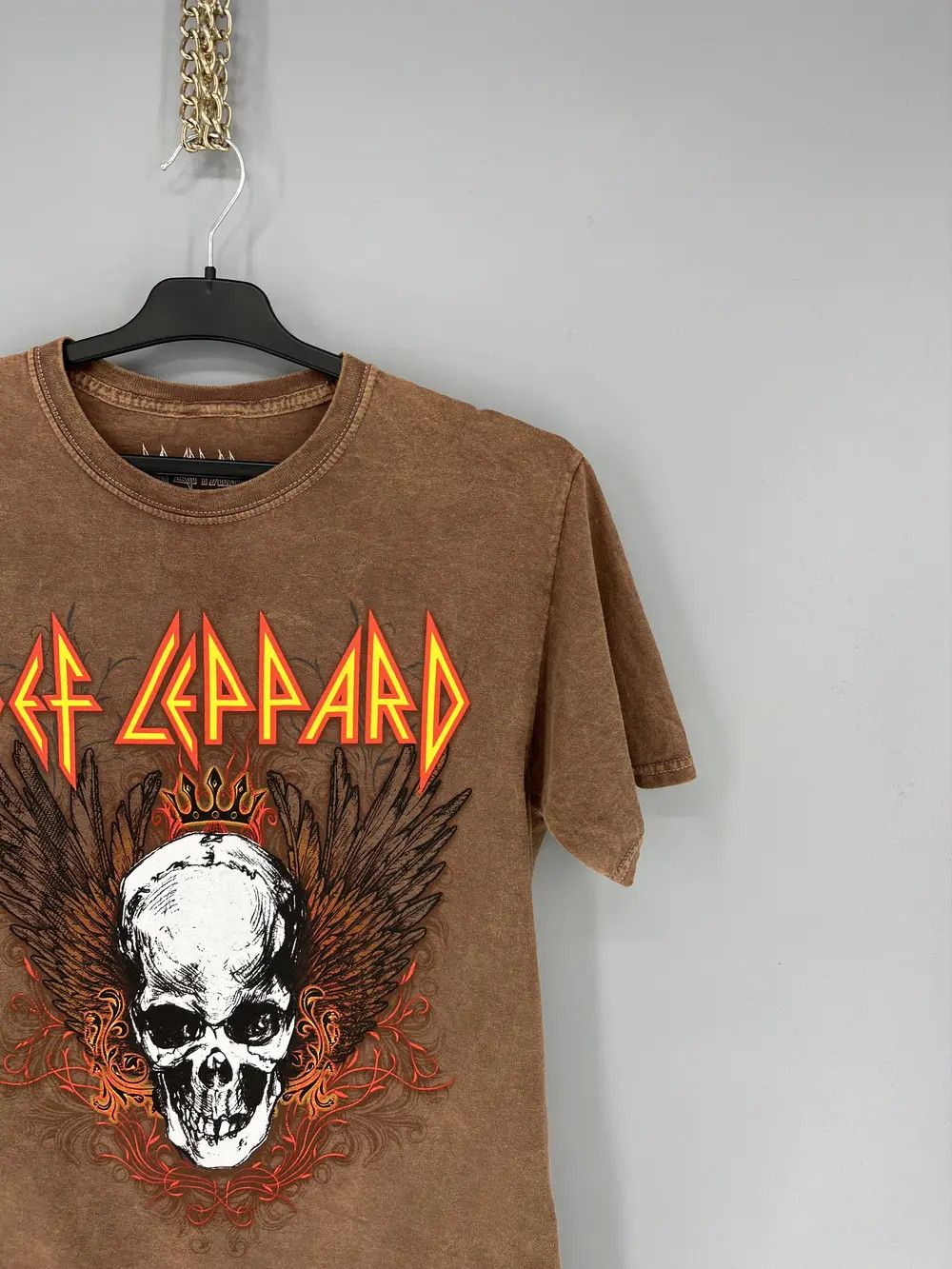 Band Tees Vintage Y2K Def Leppard Band Tee Size S Faded Double Sided Size US S / EU 44-46 / 1 - 5 Thumbnail