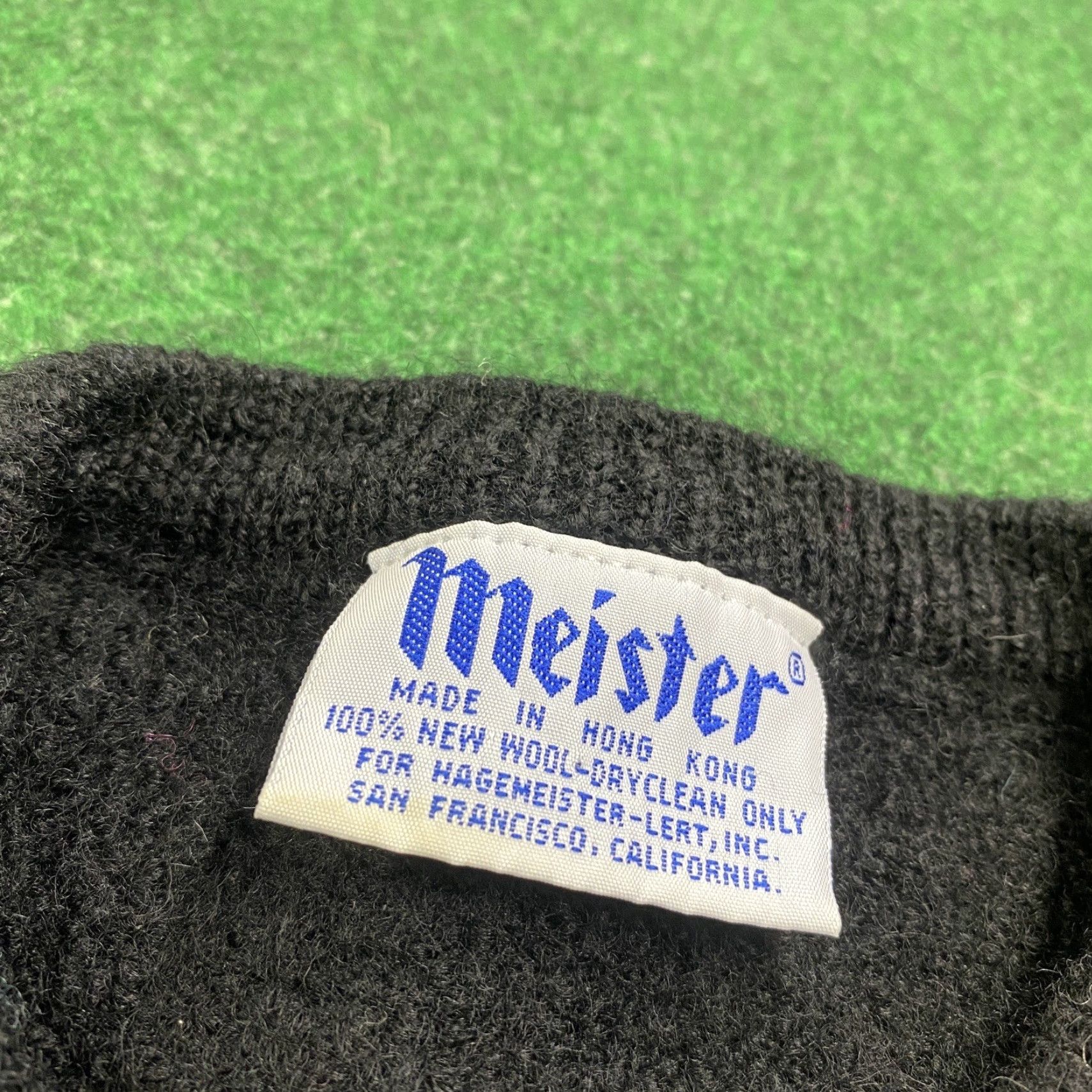Vintage VINTAGE MEISTER Wool Sweatshirt Mens XS Black 90S Sun Moon Space Knit Crew Neck Pullover Size US XS / EU 42 / 0 - 3 Thumbnail