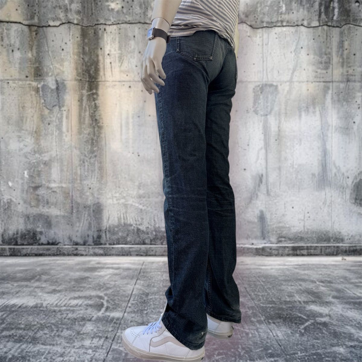A.P.C. Straight Leg Well-Worn Fades Size US 29 - 5 Thumbnail