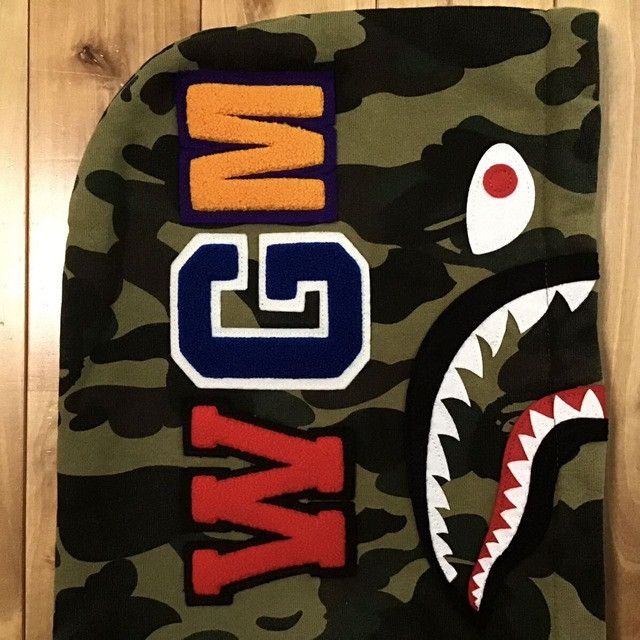 Bape BAPE Shark pullover hoodie 1st camo green a bathing ape Size US M / EU 48-50 / 2 - 4 Thumbnail