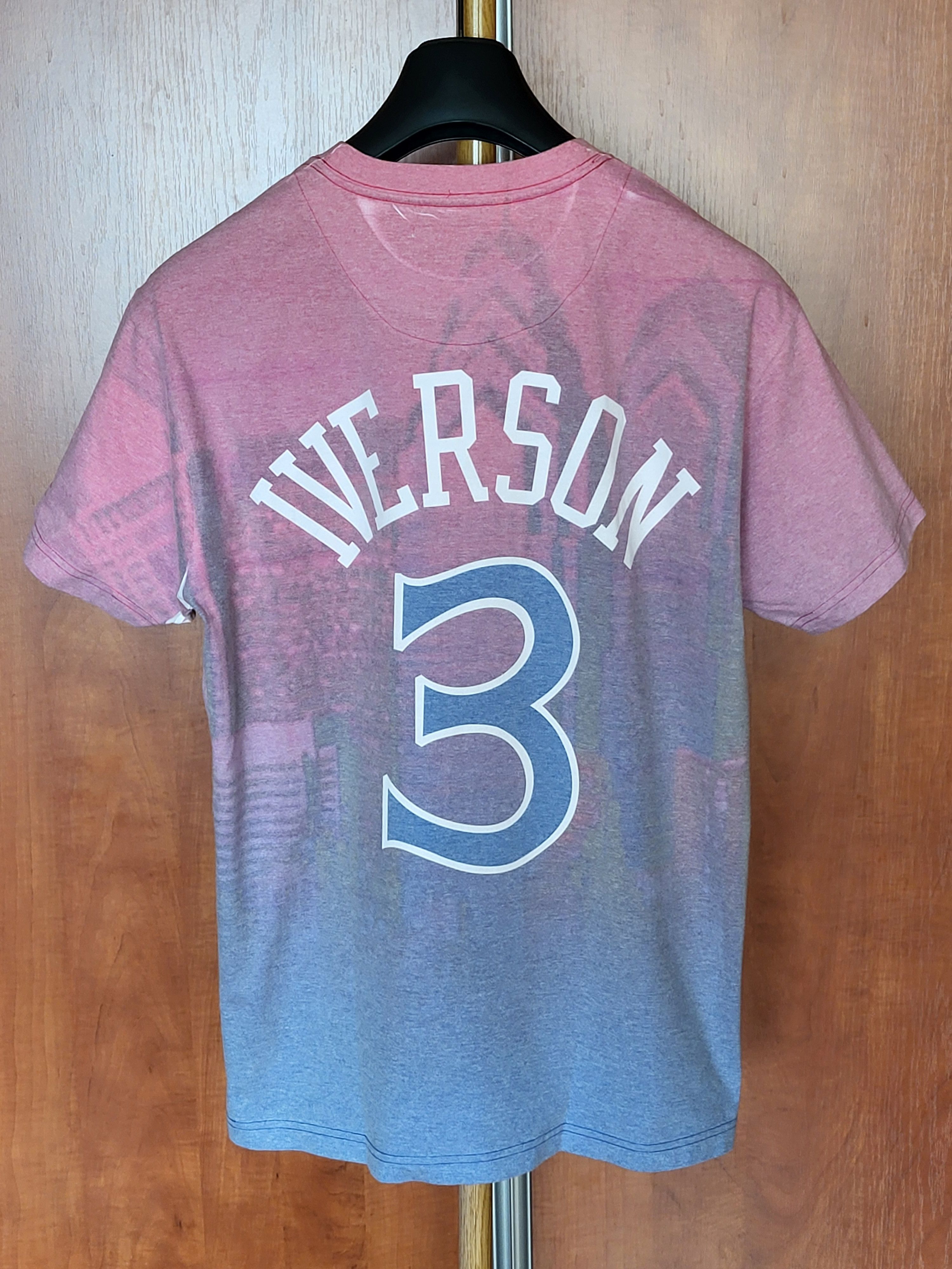 Mitchell & Ness Mitchell & Ness NBA Allen Iverson Phil Sixers T-Shirt Size US L / EU 52-54 / 3 - 6 Thumbnail