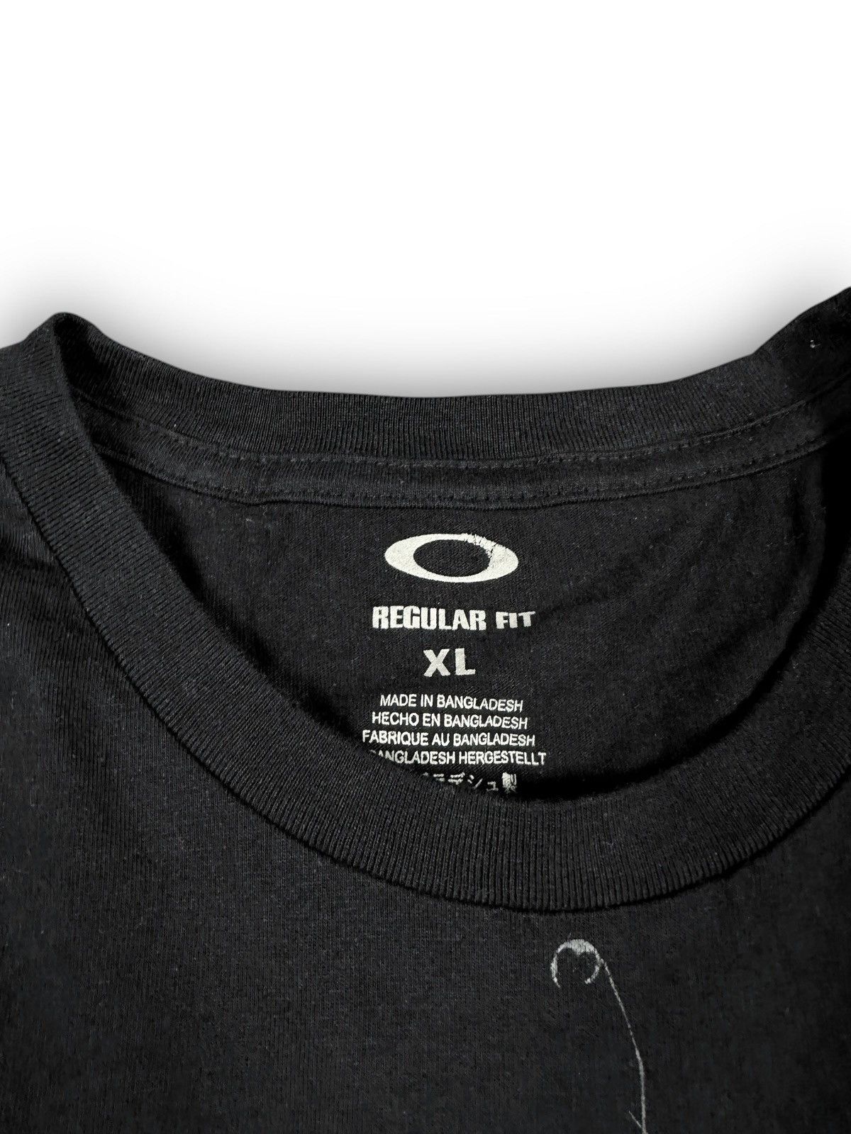 Oakley Oakley Vintage Grunge Angel Longsleeve T-Shirt Size US XL / EU 56 / 4 - 4 Thumbnail
