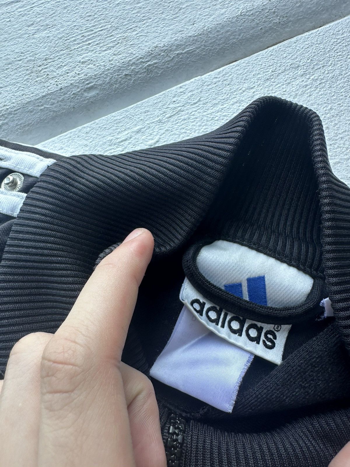 Adidas 🚨 VINTAGE ADIDAS BIG LIGO Y2K BALENCI STYLE ARCHIVE OVERSIZE Size US M / EU 48-50 / 2 - 7 Thumbnail