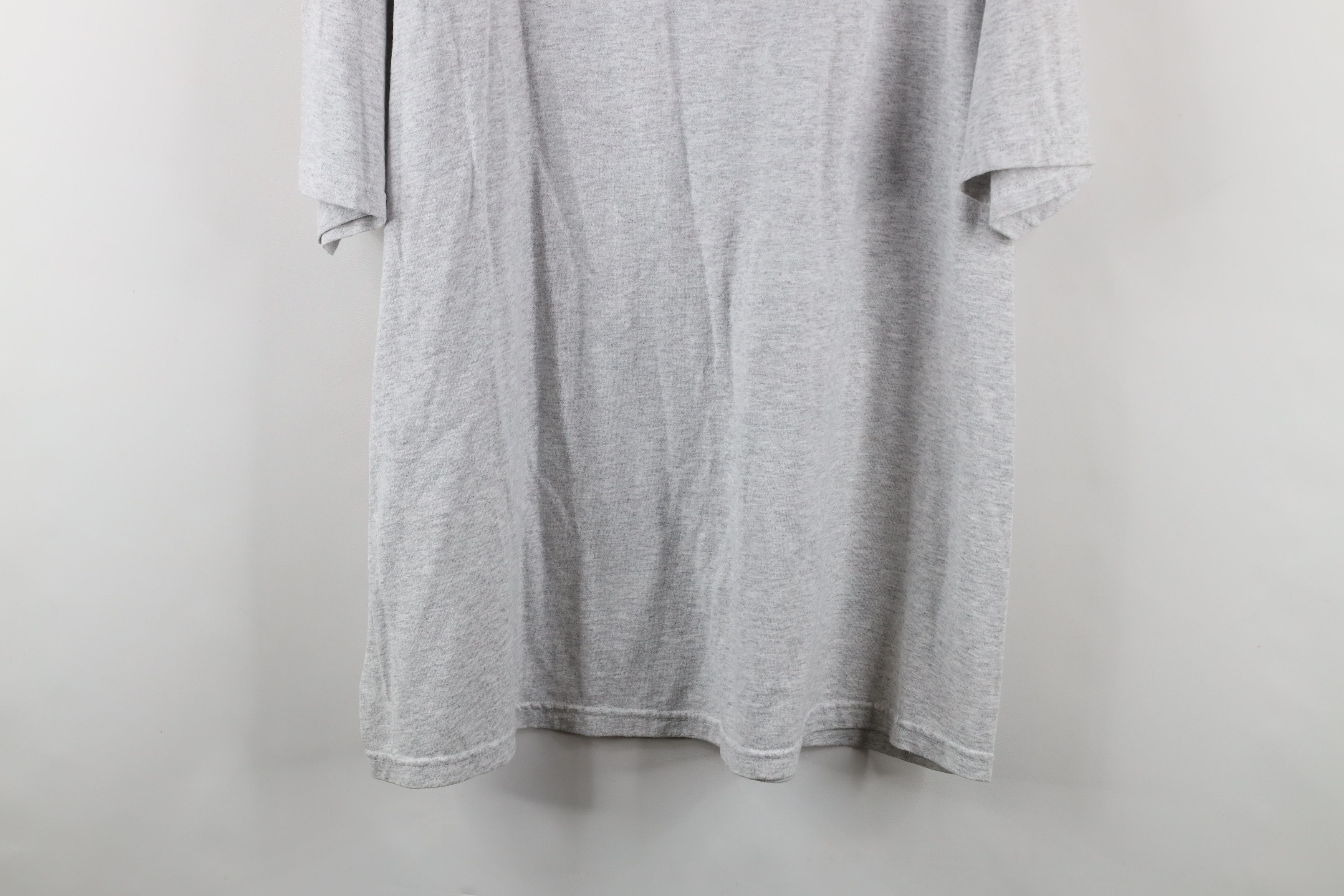 Vintage Vintage 90s Streetwear Bumble Bee T-Shirt Heather Gray Size XXL / US 16-18 / IT 52-54 - 10 Thumbnail