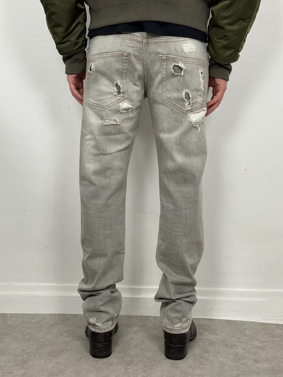 Just Cavalli 2000s Cavalli Distressed Stonewashed Grey Denim Jeans Size US 32 / EU 48 - 4 Thumbnail
