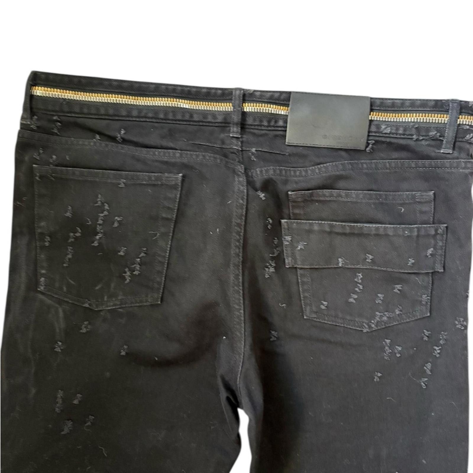Givenchy Givenchy Men's 2016 Distressed Zipper Moto Jeans Black Size US 35 - 11 Thumbnail