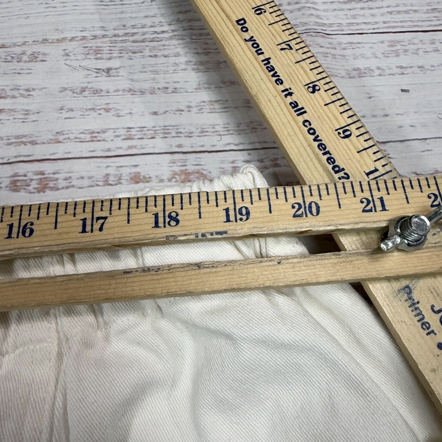 Vintage Fuinloth Womens White Pull On Shorts Elastic Waist Drawstring Cotton 2XL New Size 40" / US 18 - 6 Thumbnail