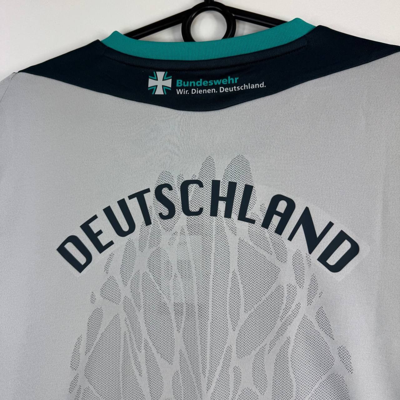 Adidas NEW Adidas Germany Training Top Z38777 Mens Size M Size US M / EU 48-50 / 2 - 15 Thumbnail