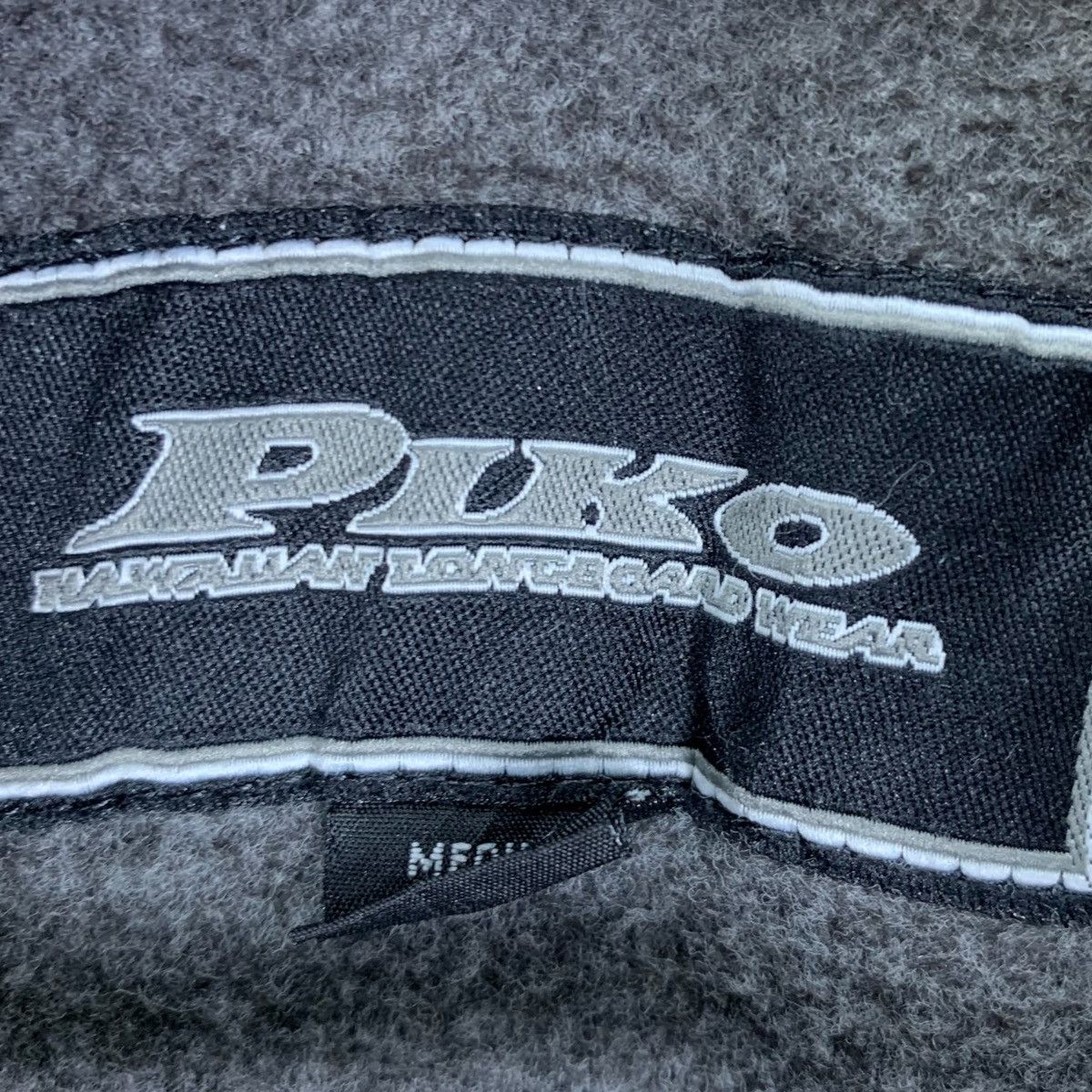 Vintage Vintage PIKO Hawaii Longboard Fleece Half Zipper Sweatshirt Size US M / EU 48-50 / 2 - 7 Thumbnail