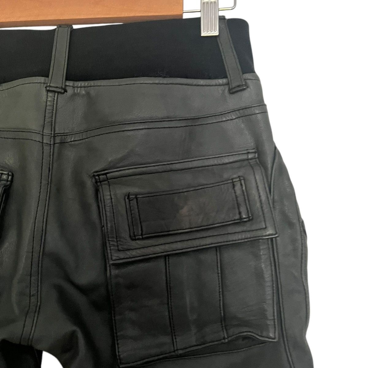 Yasuyuki Ishii Yasuyuki ishii leather gunslinger cargos Size US 30 / EU 46 - 3 Thumbnail