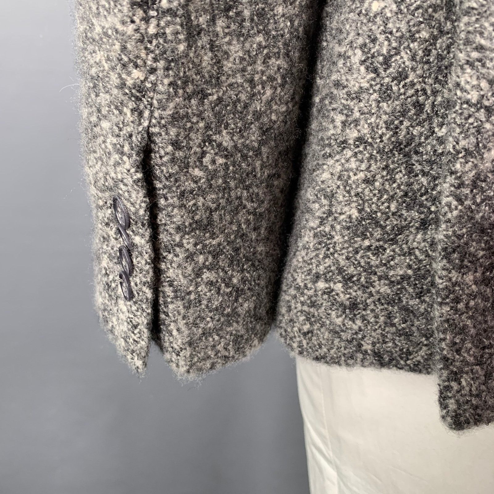 Giorgio Armani Size 44 Grey Charcoal Tweed Cashmere Silk Jacket Size US XL / EU 56 / 4 - 4 Thumbnail