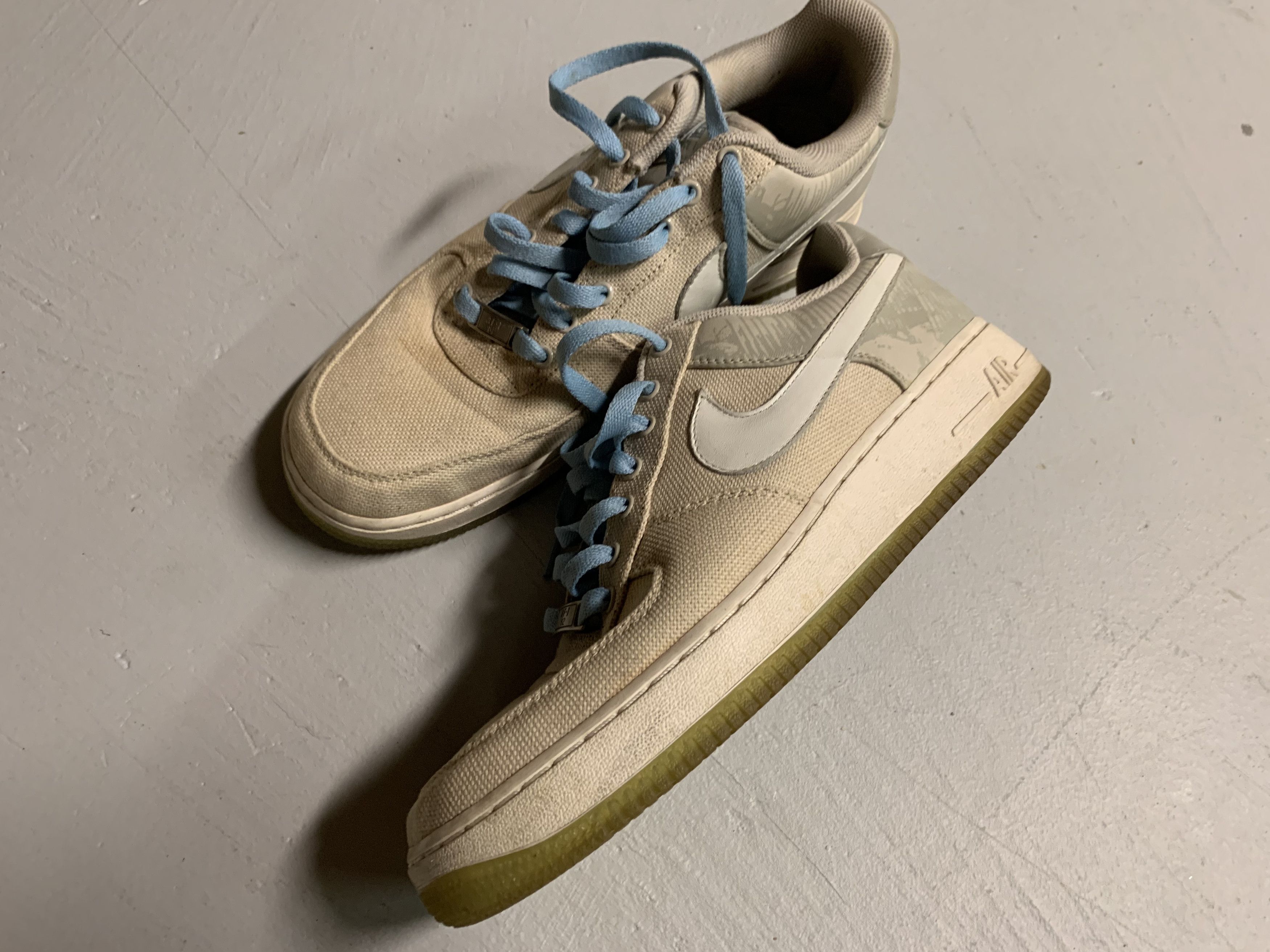Nike 1/516 2010 New York’s Jones Beach Air Force 1 Size US 10.5 / EU 43-44 - 2 Thumbnail