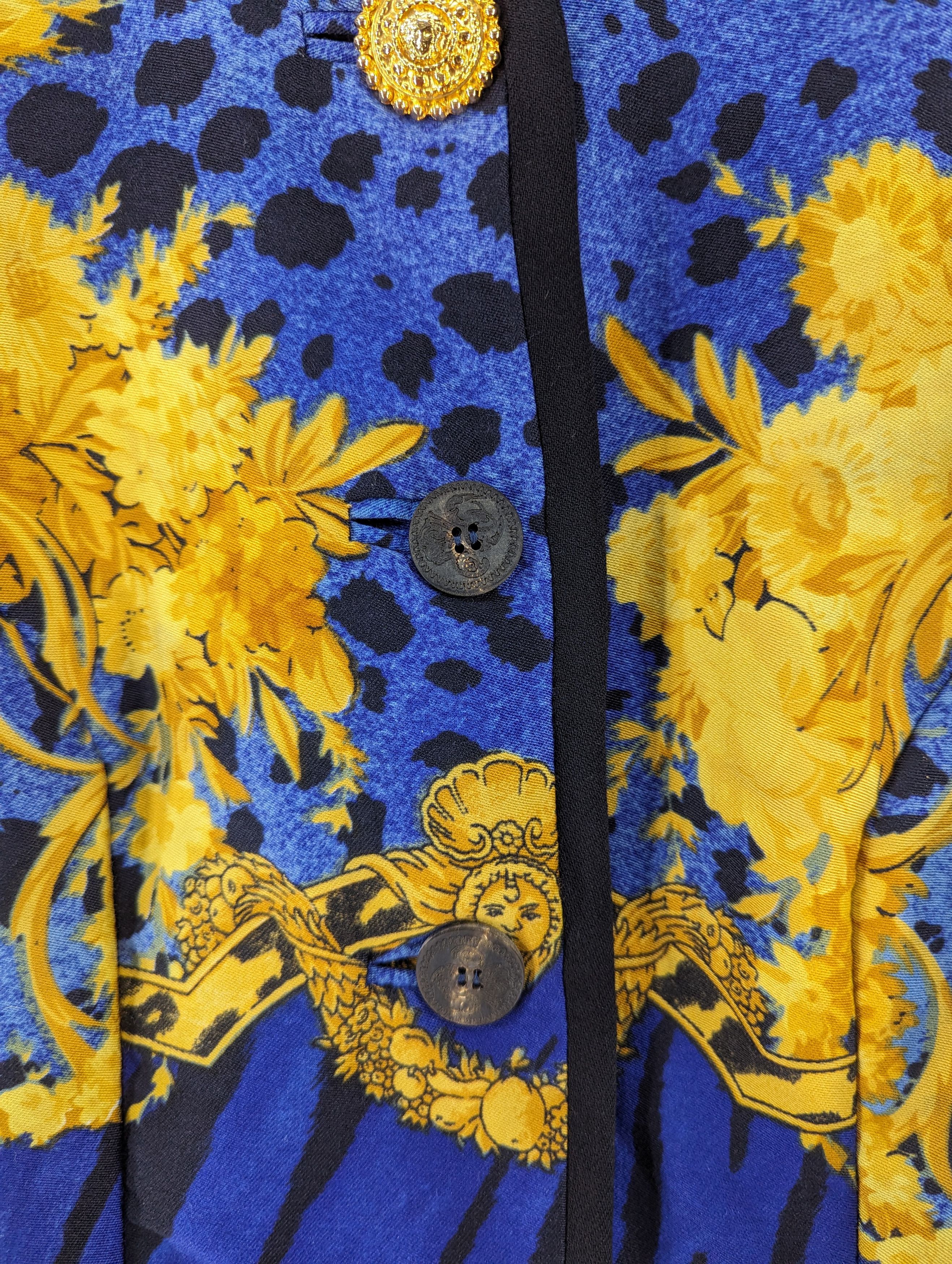 Versace Vintage 90s Gianni Versace Blue Baroque Leopard Print Jacket Size XS / US 0-2 / IT 36-38 - 6 Thumbnail