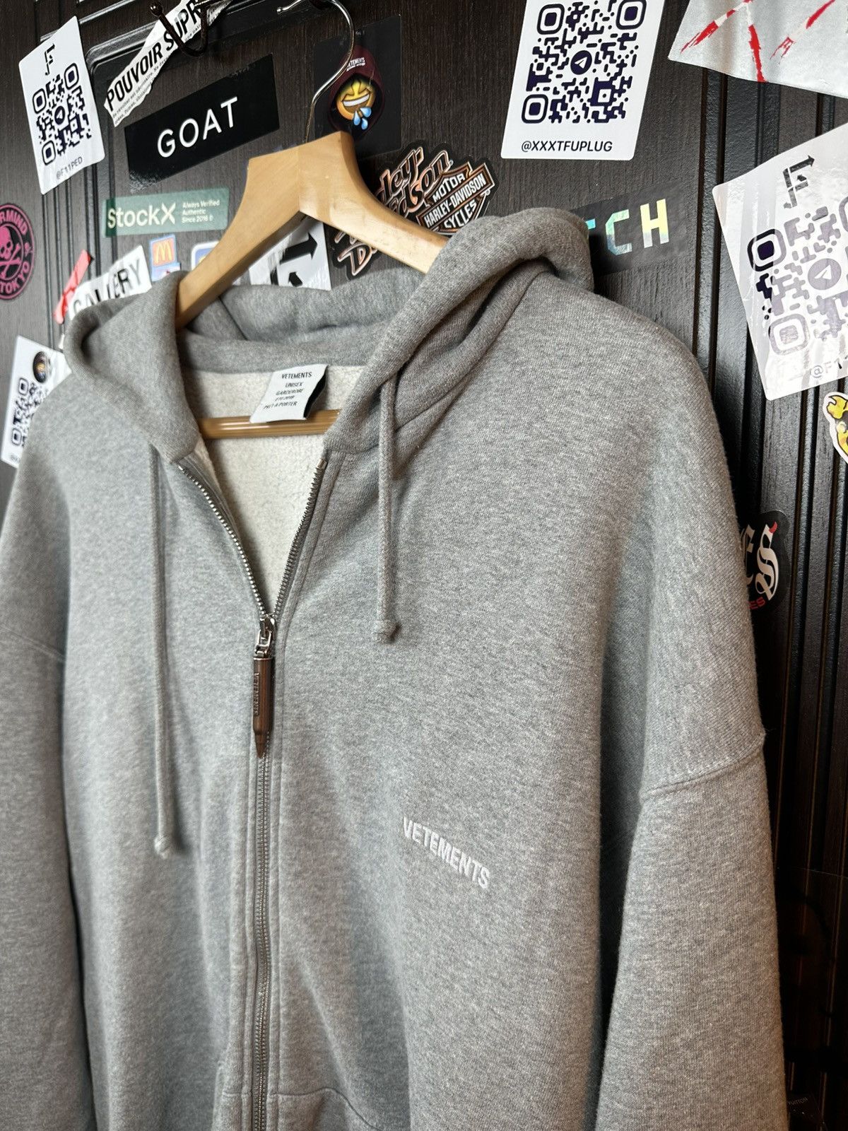 Vetements Vetements SS19 Bullet Elbow Cut-Out Zip Hoodie Size US XS / EU 42 / 0 - 4 Thumbnail