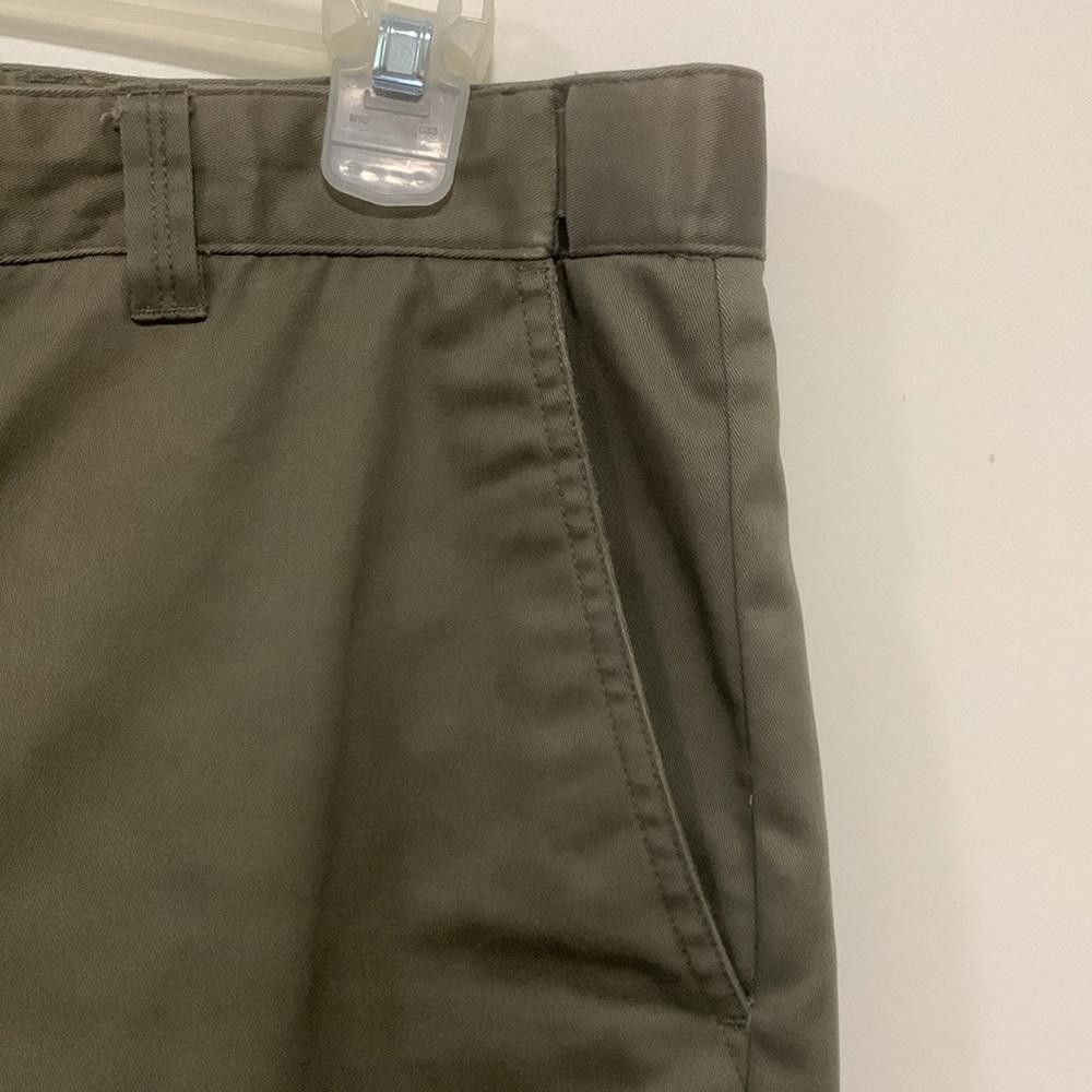 Designer RETREAT Shorts Safari Green Waist 36 Cotton Comfortable Fit Size US 36 / EU 52 - 4 Thumbnail