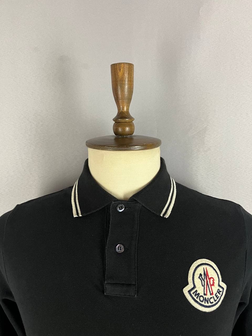 Moncler Moncler Polo Long Sleeve Black Size US L / EU 52-54 / 3 - 3 Thumbnail
