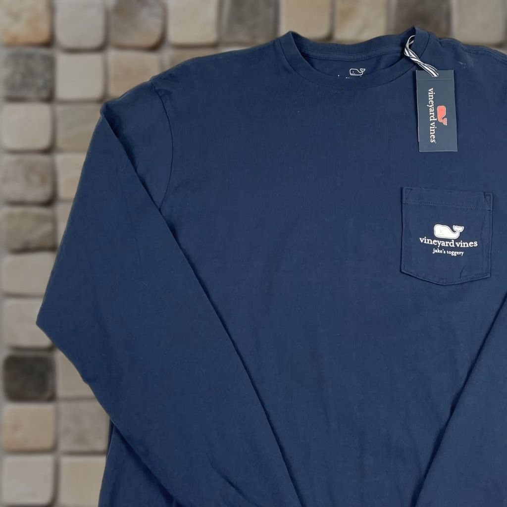 Vineyard Vines VINTAGE Vineyard Vines Shirt Mens Small Blue Long Sleeve Crew Neck Fishing Boating Whale Mens Regular Blue Shirt Whale Logo Ocean Outdoor 90s Size US S / EU 44-46 / 1 - 1 Thumbnail