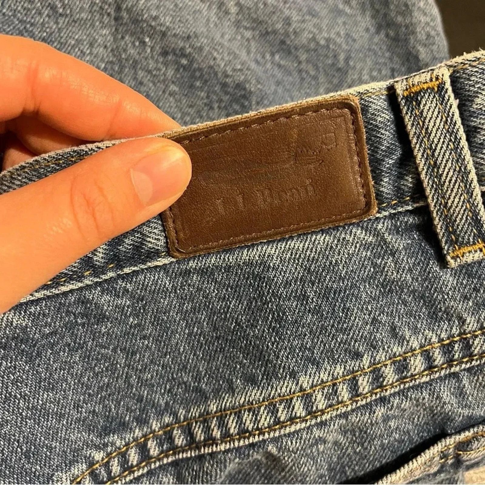 L.L. Bean Women's LL Bean Insulated Relaxed Fit Jeans Size 12 Denim Size 34" / US 12 / IT 48 - 3 Thumbnail