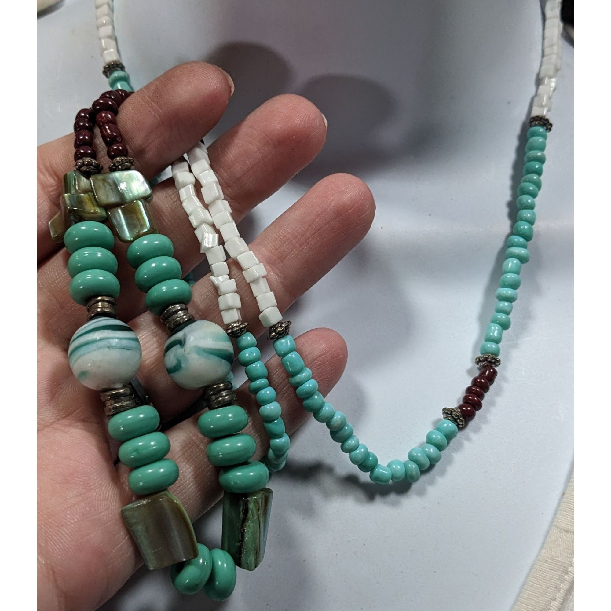 Other Vintage Turquoise And Brown Shell Stone And Glass Beaded Nec Size ONE SIZE - 4 Thumbnail