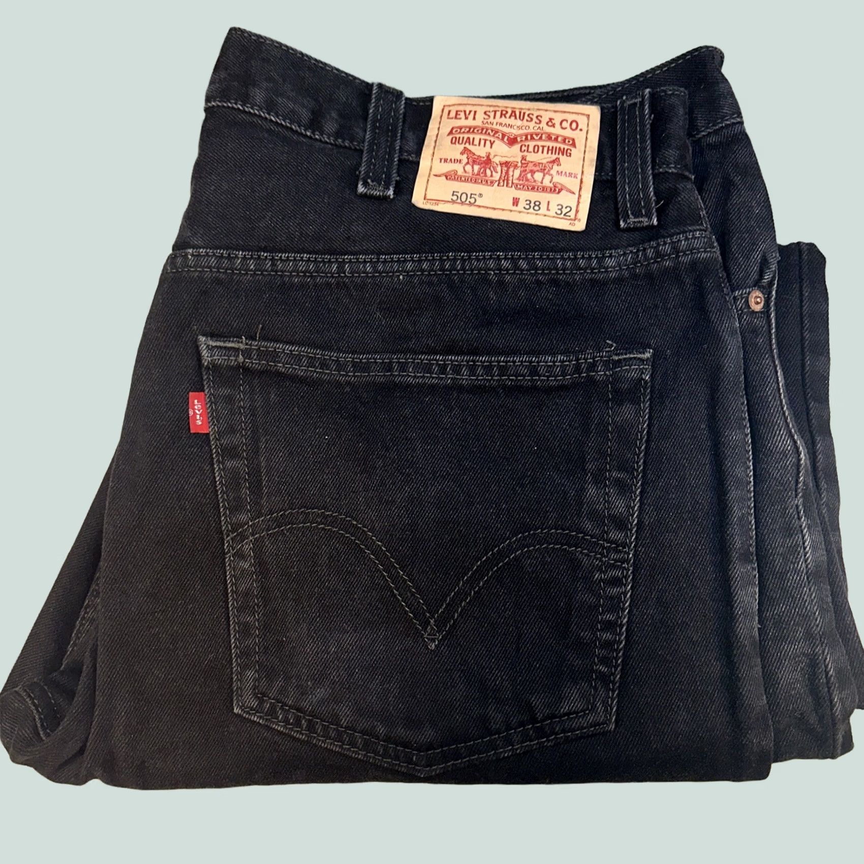 Levi's Levi's 505 Jeans Men 38x32 Black Light Wash Regular Straight Leg Logo 5-Pocket Jeans Mens Regular Mid Rise Denim Cotton Zip Closure - Vintage? No Size US 38 / EU 54 - 1 Thumbnail
