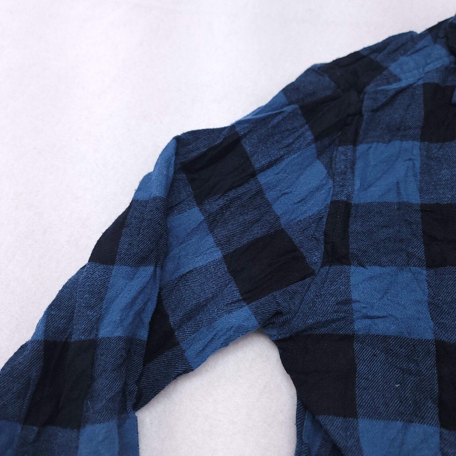 Croft & Barrow Croft & Barrow Buffalo Check Flannel Shirt Mens Size M Blue Size US M / EU 48-50 / 2 - 4 Thumbnail