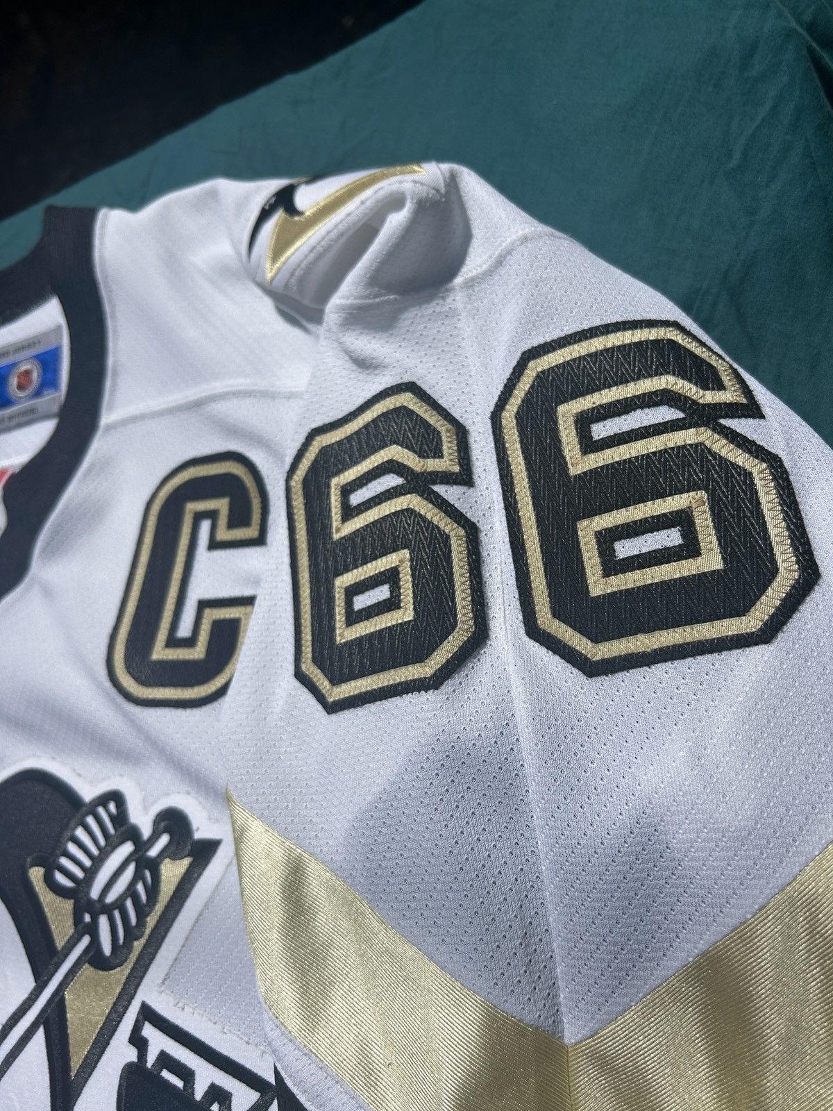 Ccm × NHL CCM Pittsburgh Penguins Mario Lemieux NHL Jersey Size US M / EU 48-50 / 2 - 4 Thumbnail