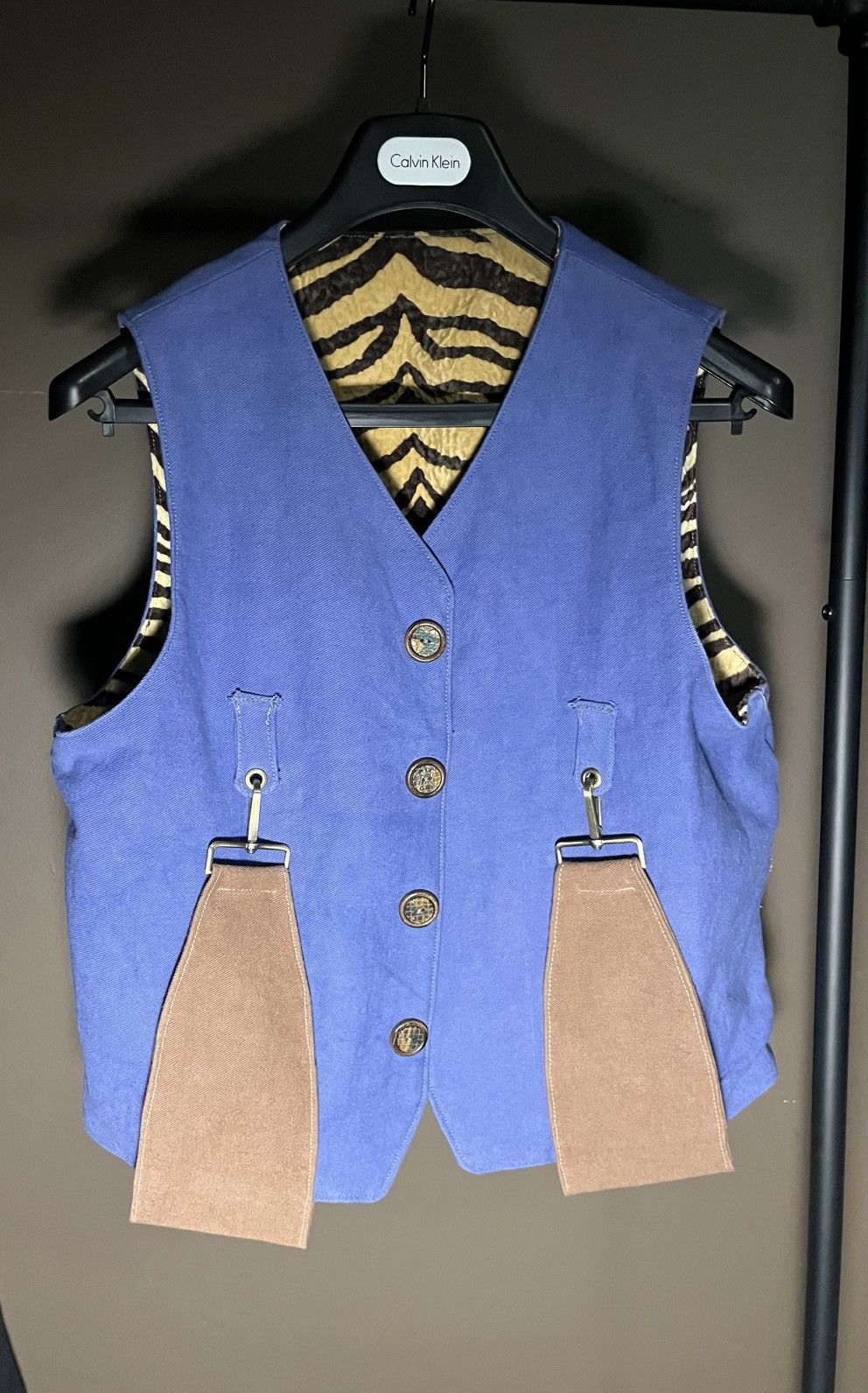 Other Non-Functional Strap Vest Size US L / EU 52-54 / 3 - 1 Thumbnail