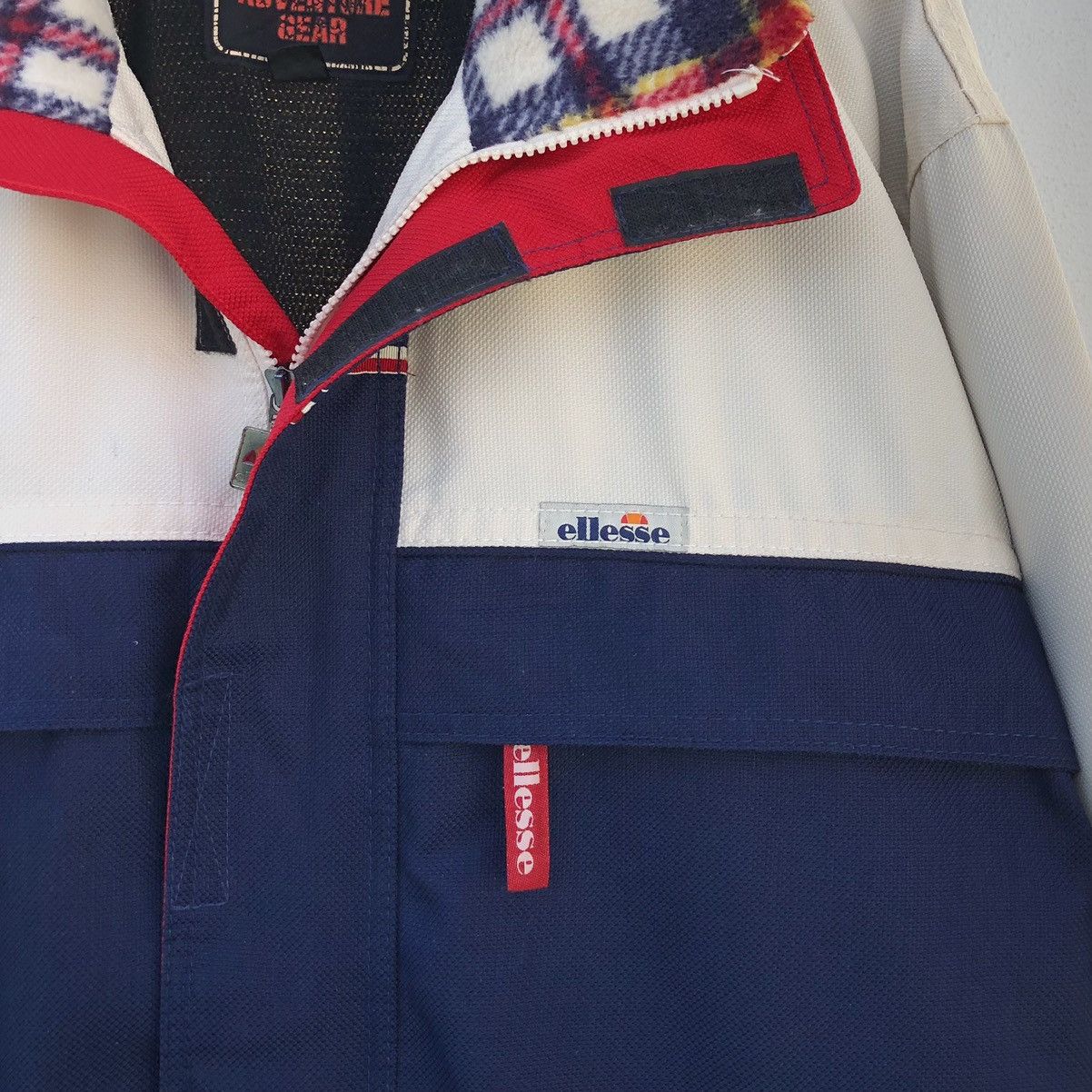 Ellesse Vintage Ellesse Multi Adventure Gear Thinsulate Jacket Size US M / EU 48-50 / 2 - 6 Thumbnail