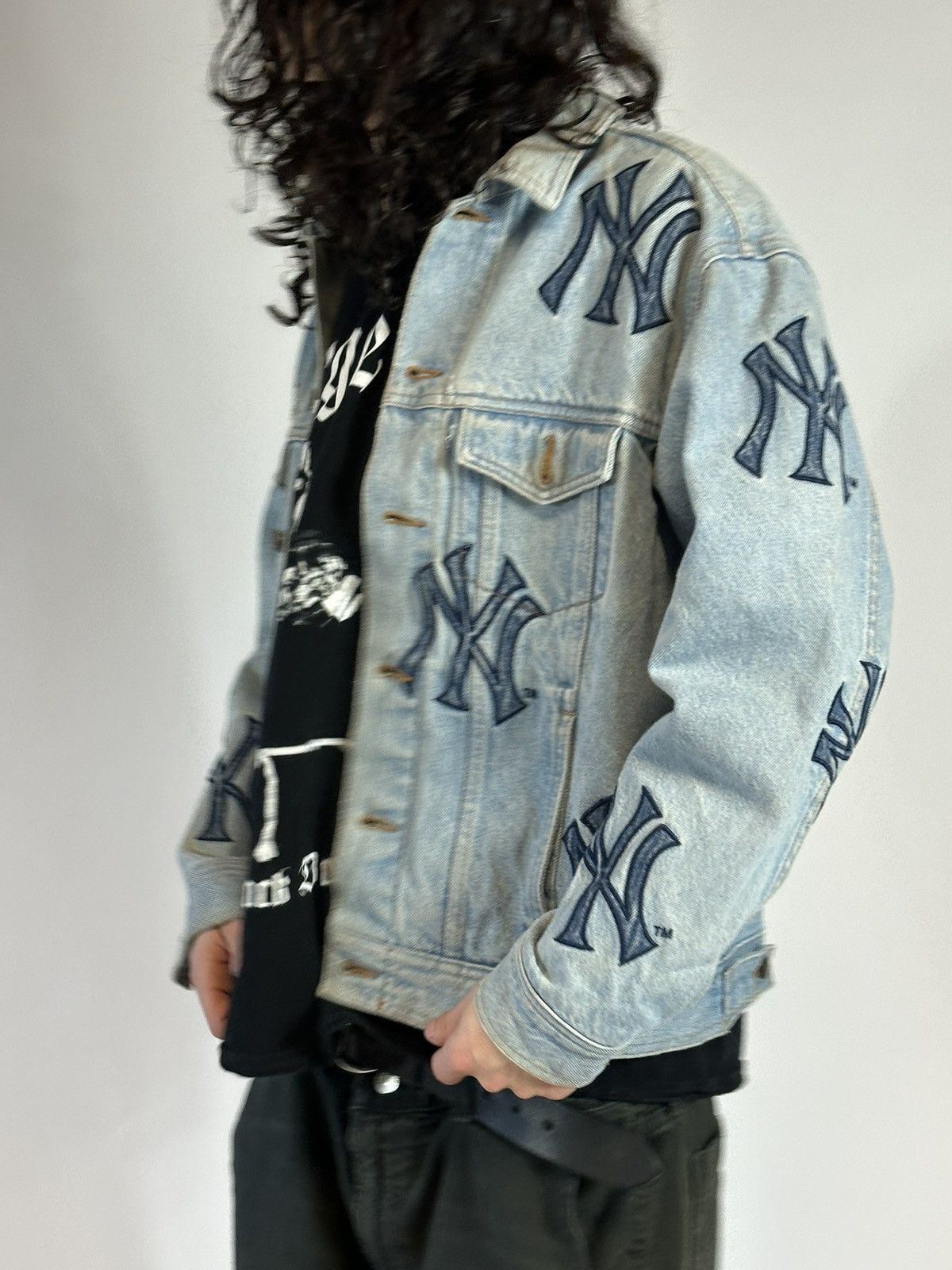 ジャケット・アウター supreme Yankees denim jacket org.jpg