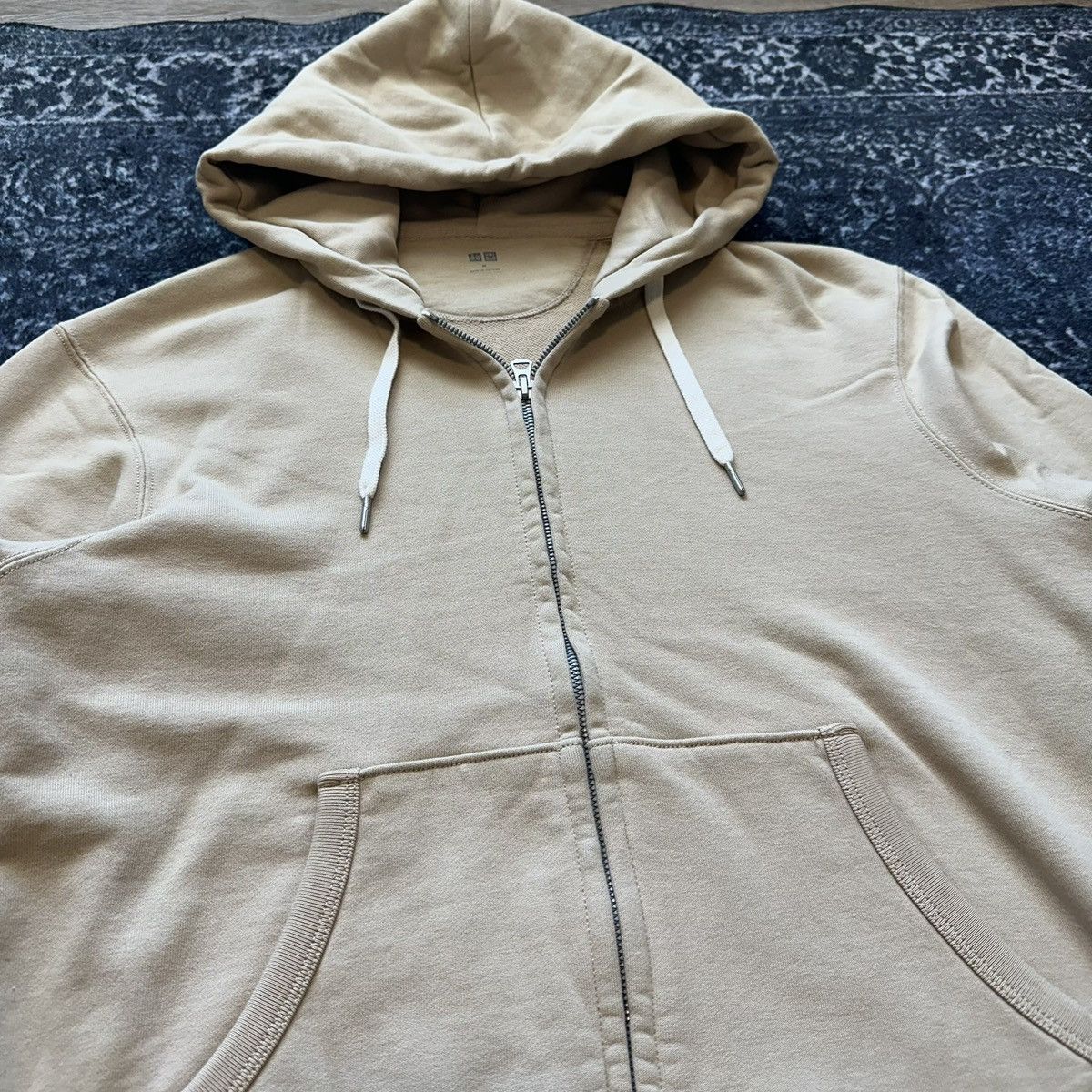 Uniqlo Beige Uniqlo Zip Up Jacket From Japan Size US S / EU 44-46 / 1 - 2 Thumbnail