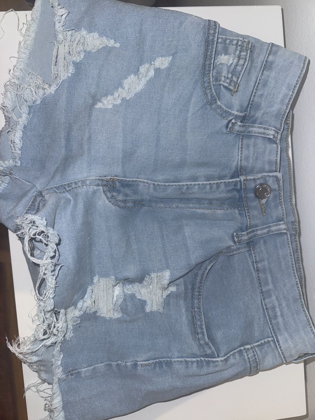 Shein Shein baby blue denim shorts Size 27" / US 4 / IT 40 - 1 Thumbnail