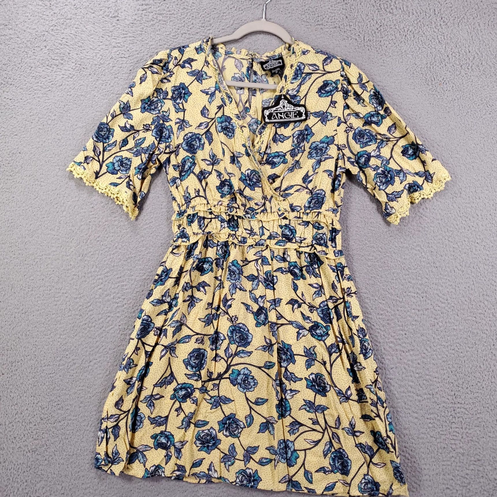 Vintage ANGIE Floral Dress Mini V-Neck Short Sleeve Women Medium Yellow Blue NWT Size M / US 6-8 / IT 42-44 - 2 Thumbnail