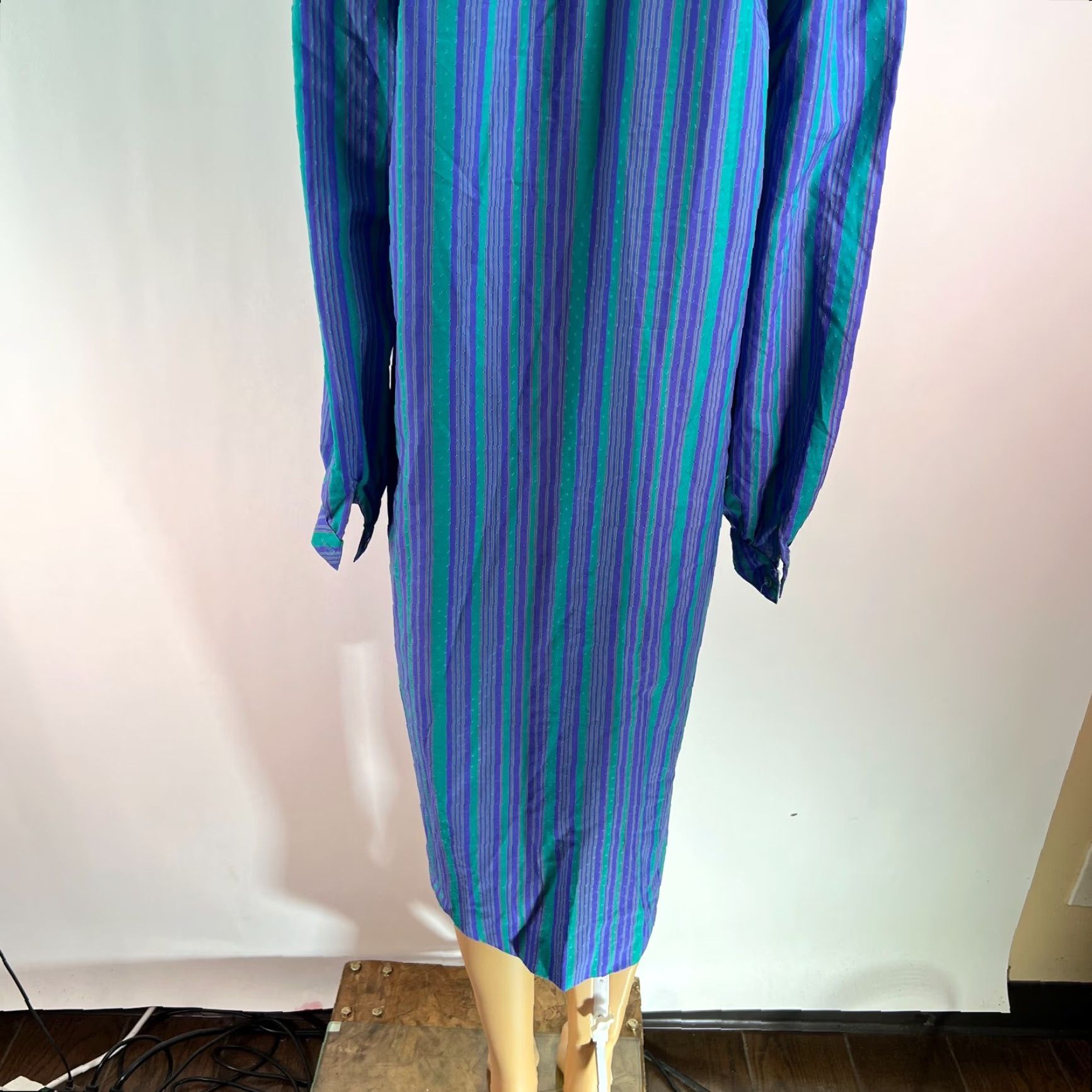 Vintage VINTAGE Schrader Sport Womens Shirt Dress Blue Striped Pockets Collared Buttoned Size 16 Size XXL / US 16-18 / IT 52-54 - 5 Thumbnail