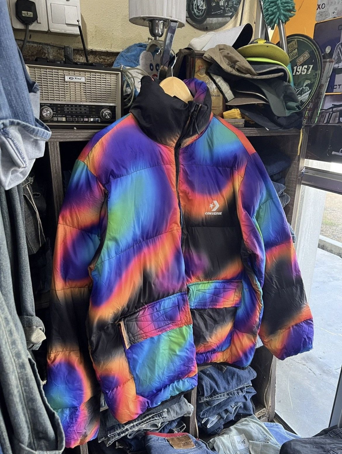 🔥Rare Distressed Converse Multicolor Puffer Jacket