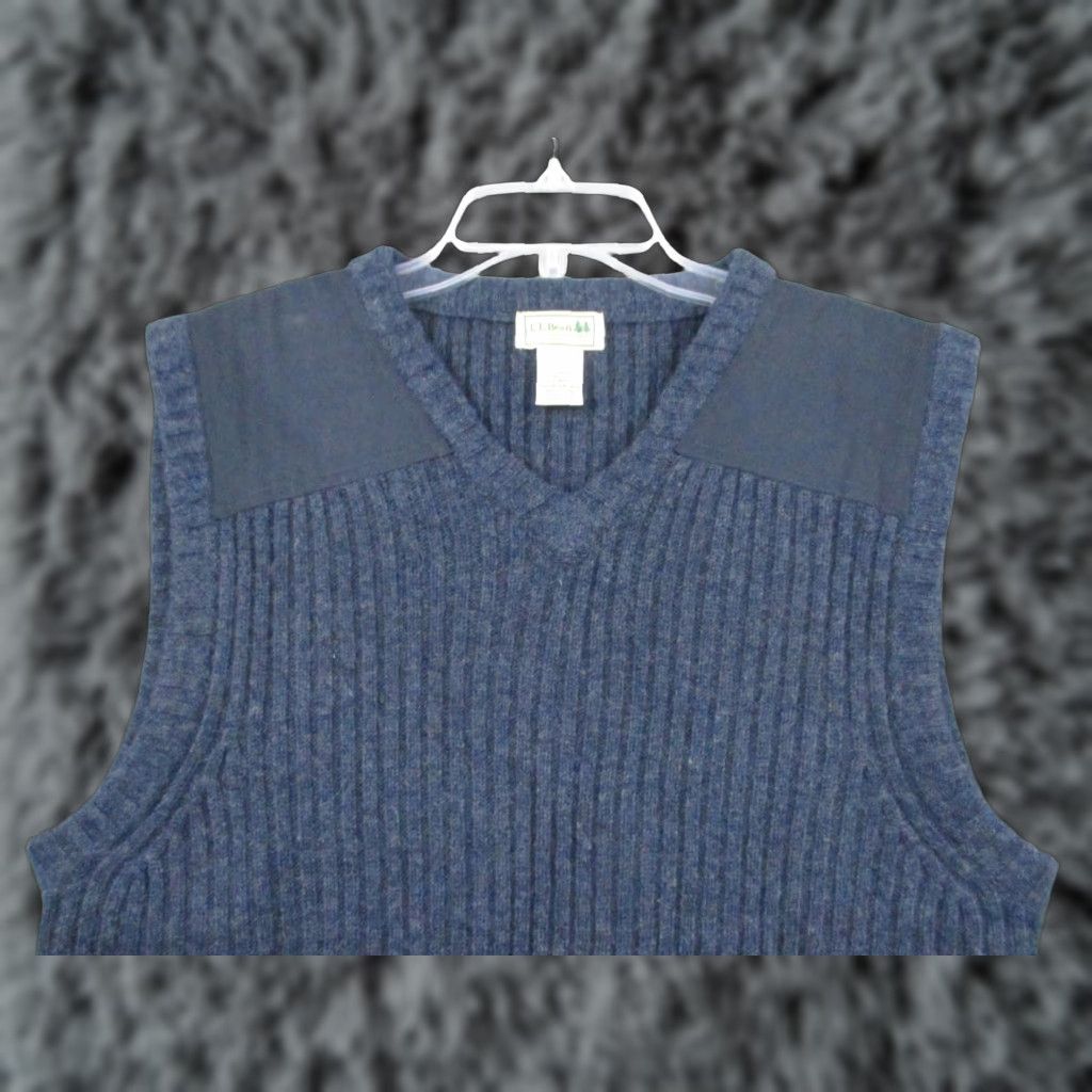 Vintage LL Bean Sweater Vest Mens Large Navy Lambswool Cable Knit Pullover Size US L / EU 52-54 / 3 - 1 Thumbnail