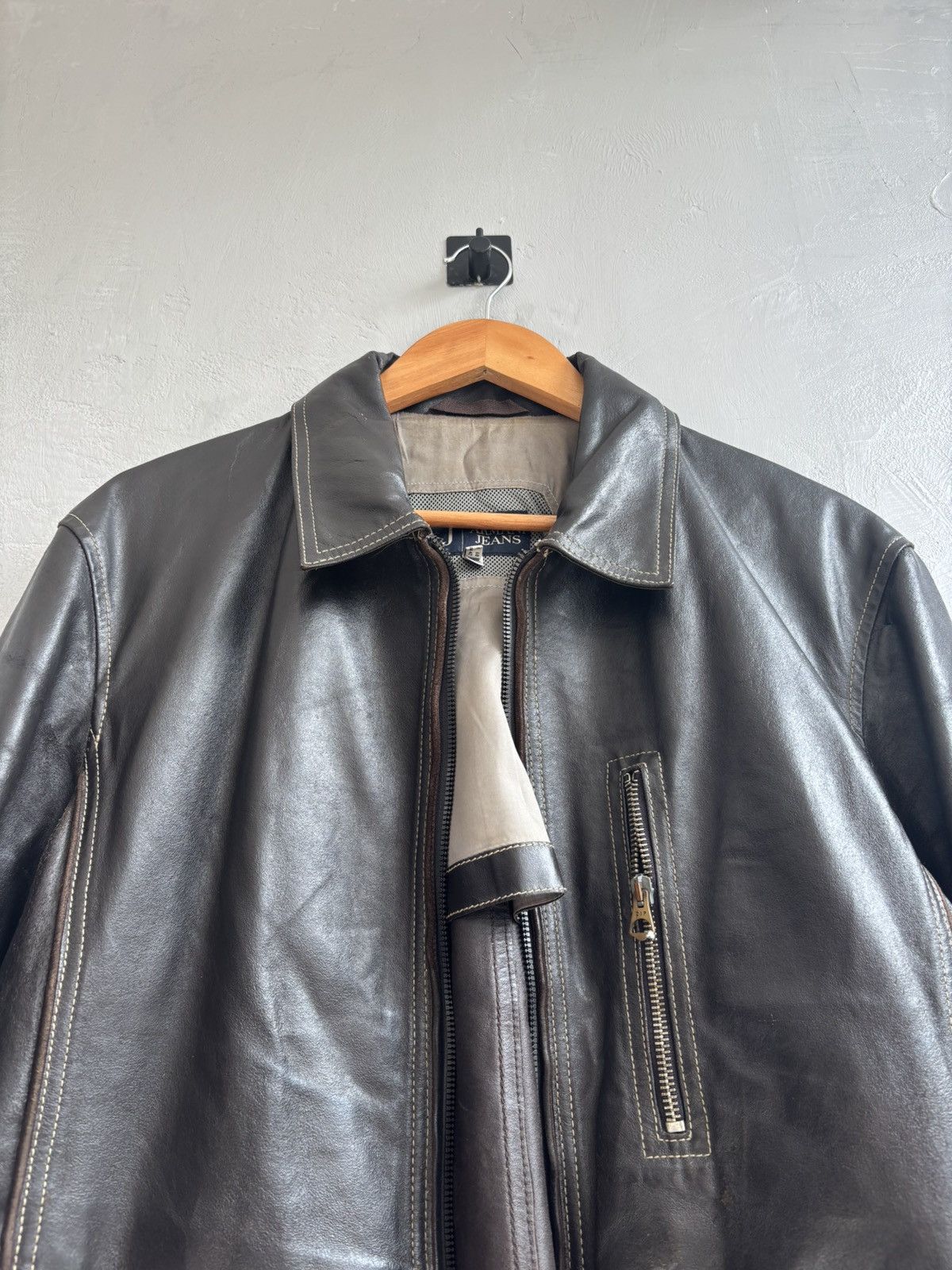 Armani Armani cowhide natural distressed leather jacket Size US L / EU 52-54 / 3 - 8 Thumbnail