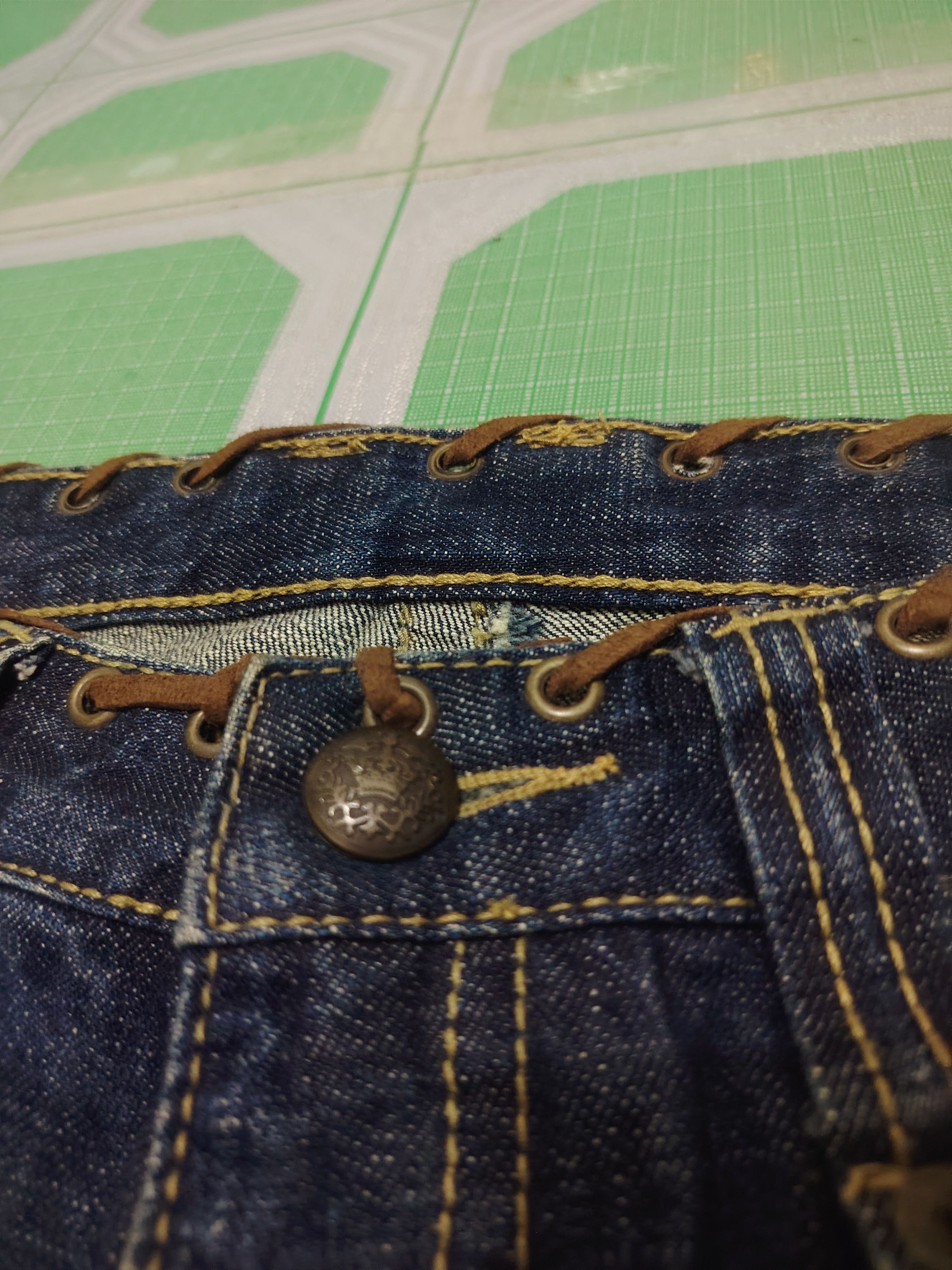 Who Decides War Japanese Army of no! Lace Waist & pocket Flared Jeans Size US 33 - 6 Thumbnail
