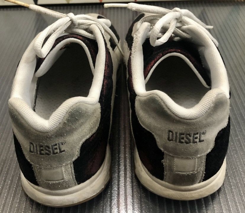 Diesel Diesel | Krypton Grey Suede Red Velvet Sneakers 8.5 US VGC Size US 8.5 / IT 38.5 - 2 Thumbnail