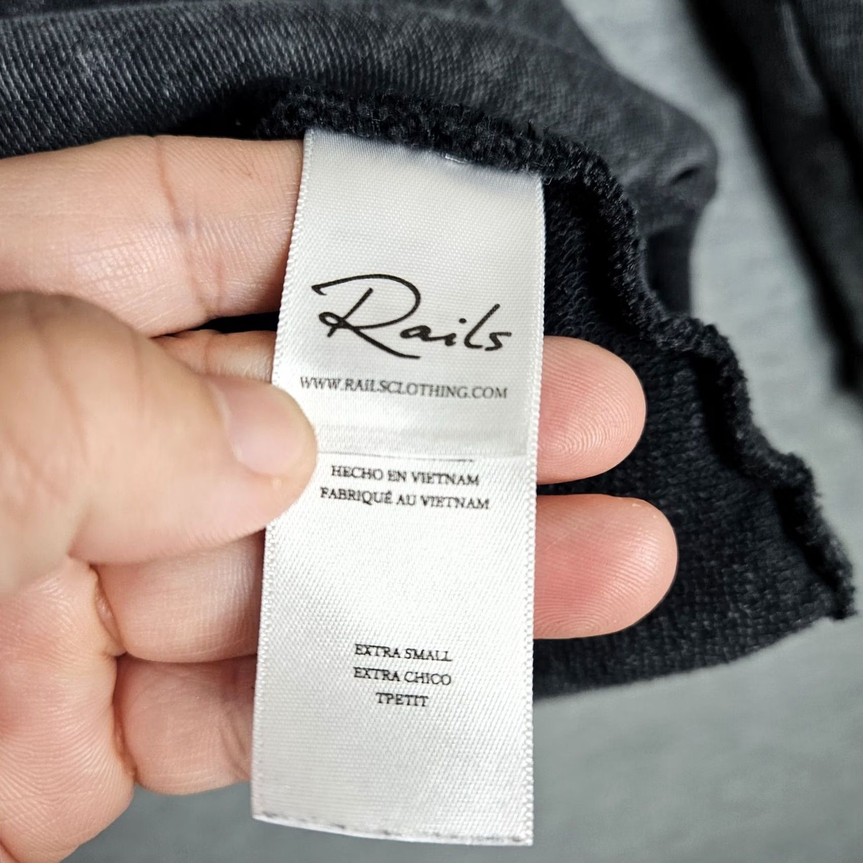 Rails Rails Women's Gray Acid Wash Long Sleeve Crew Neck Tee XS Size XS / US 0-2 / IT 36-38 - 3 Thumbnail