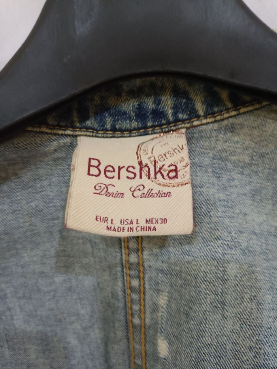 Bershka BERSHKA DENIM JACKET Size US L / EU 52-54 / 3 - 10 Thumbnail