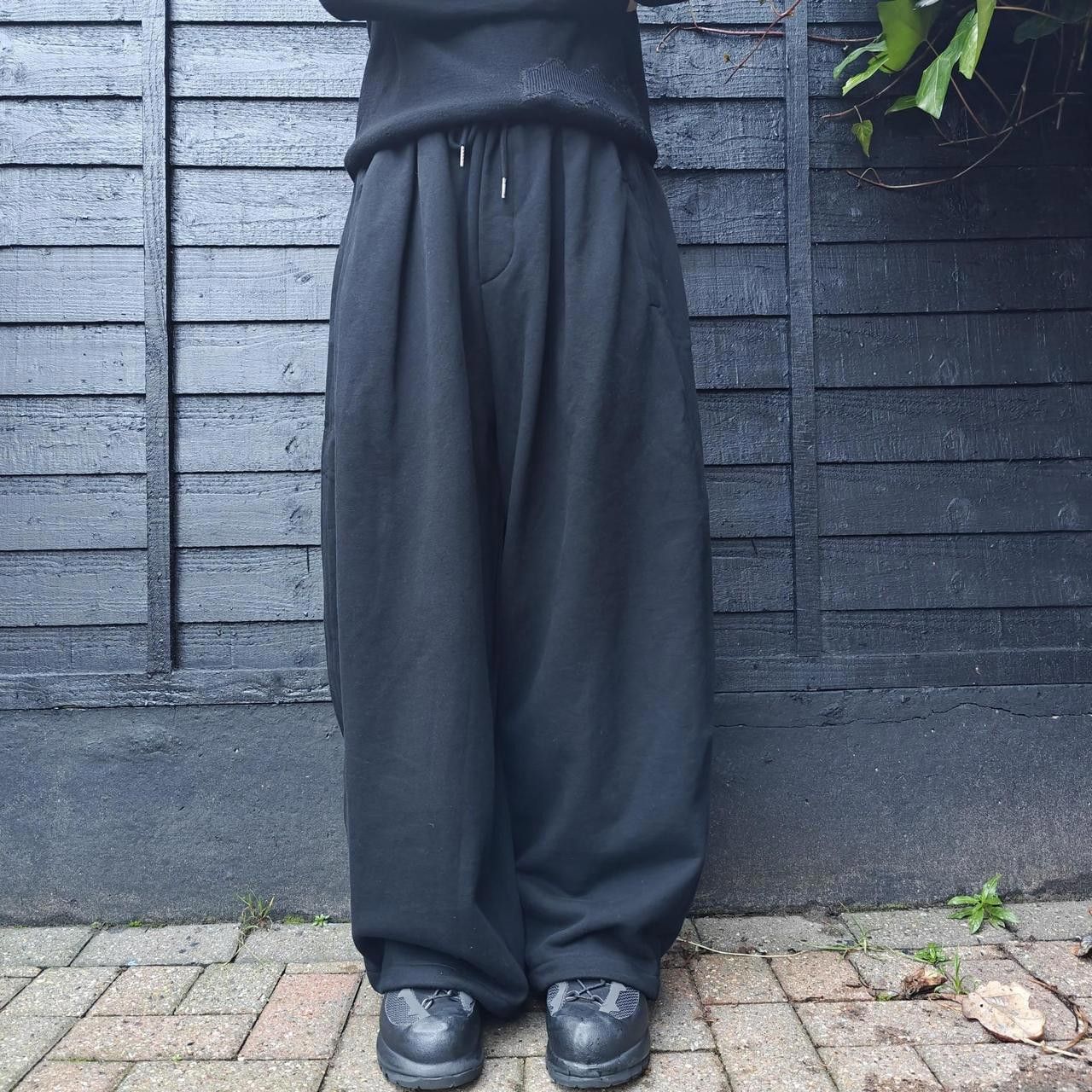 Other Japanese Black Thick Wide Leg Sweatpants Size US 32 / EU 48 - 1 Thumbnail