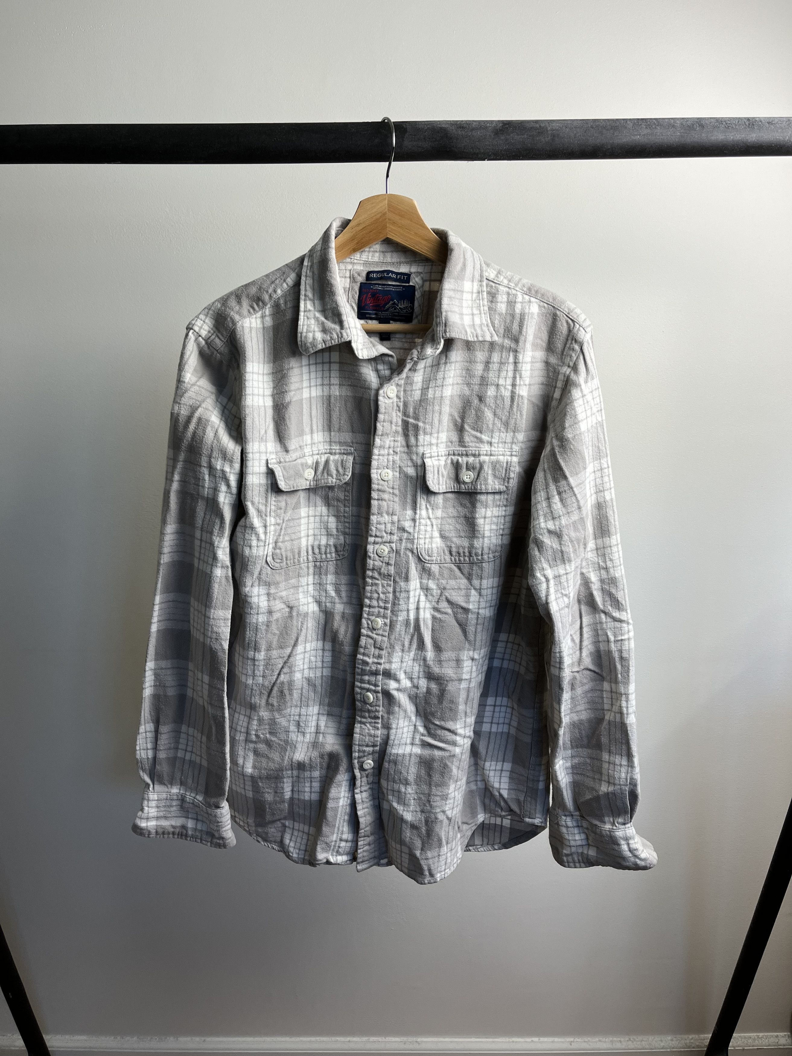 Old Navy Old Navy Flannel Shirt Size US M / EU 48-50 / 2 - 2 Thumbnail
