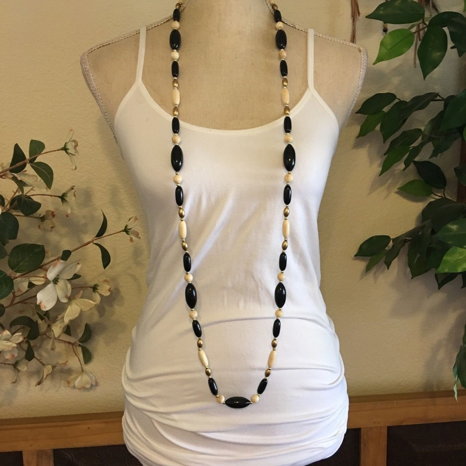 Vintage Vintage 70s-80s plastic bead long length necklace Size ONE SIZE - 1 Thumbnail