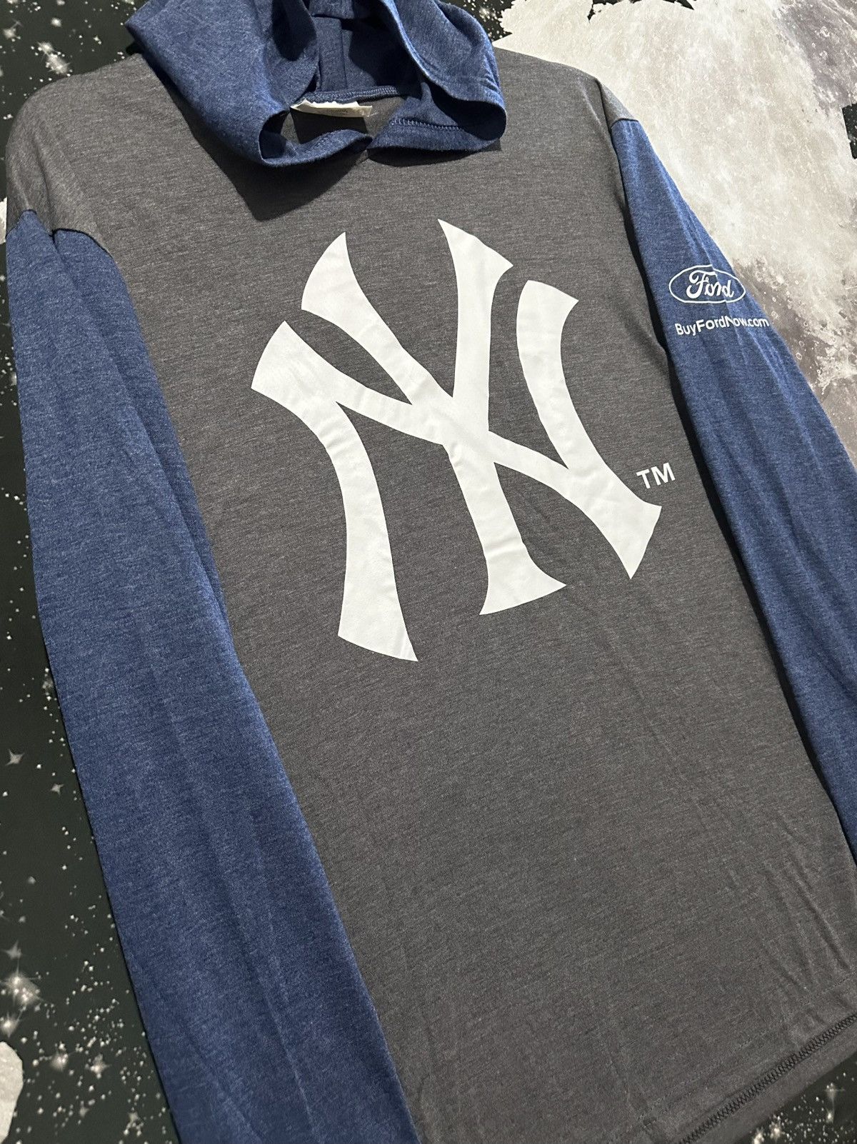 New York Yankees New York Yankees Baseball Team Hoodie Size US L / EU 52-54 / 3 - 3 Thumbnail
