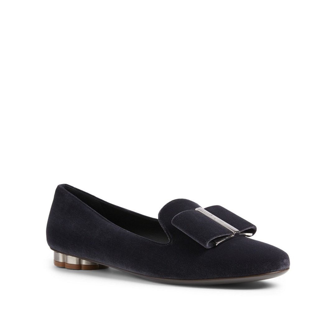 Salvatore Ferragamo Salvatore Ferragamo Sarno Velvet Flower Heel Loafers sz. 6B Size US 6 / IT 36 - 1 Thumbnail