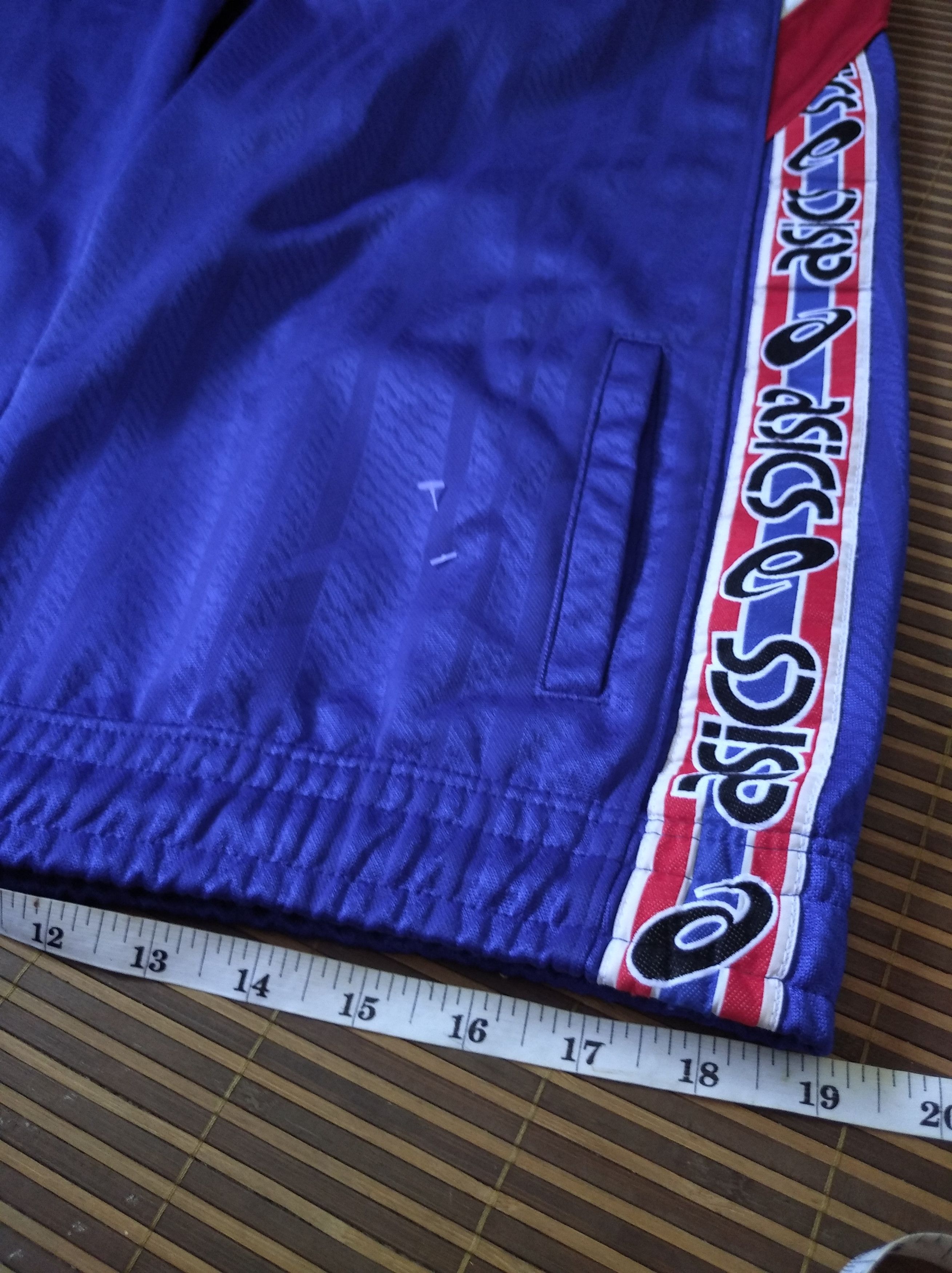Asics × Japanese Brand ASICS sidetape short pants size 33-38 Size US 36 / EU 52 - 3 Thumbnail