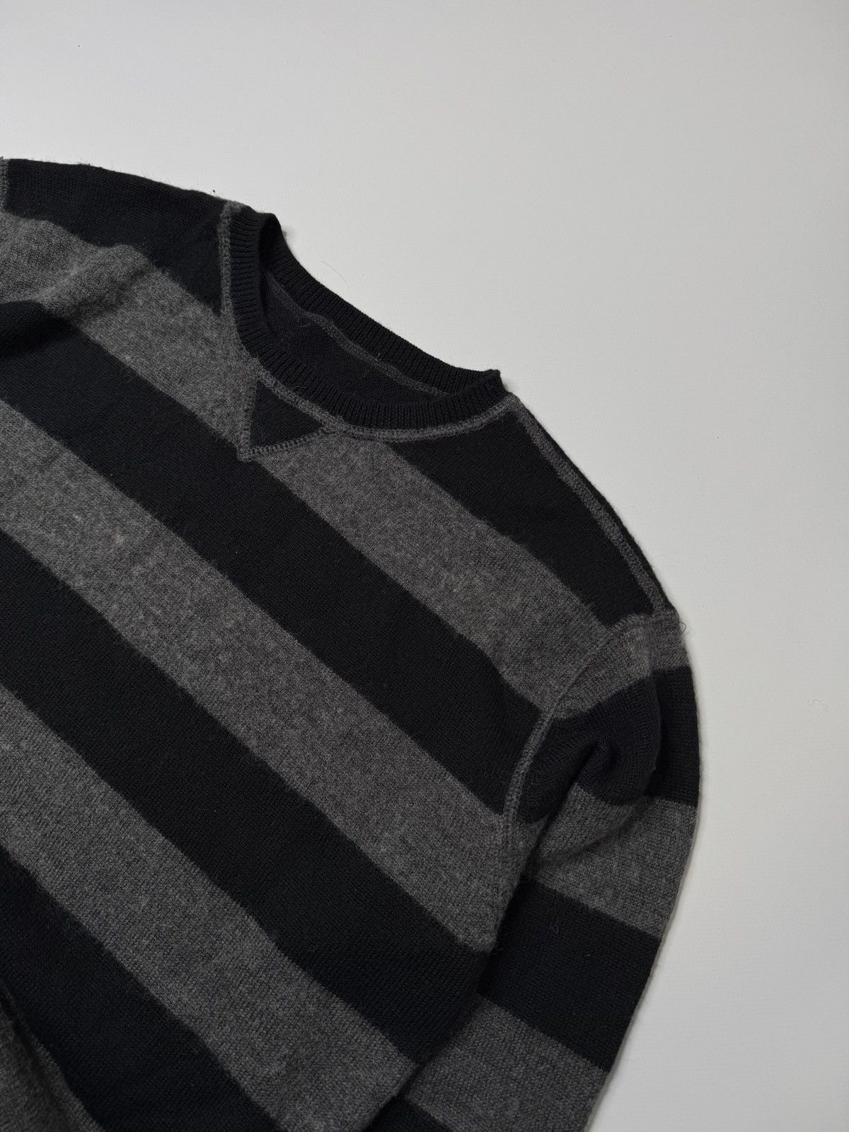 Vintage Vintage striped sweater knit y2k wool swag 90s 00s retro sk8 Size US L / EU 52-54 / 3 - 2 Thumbnail