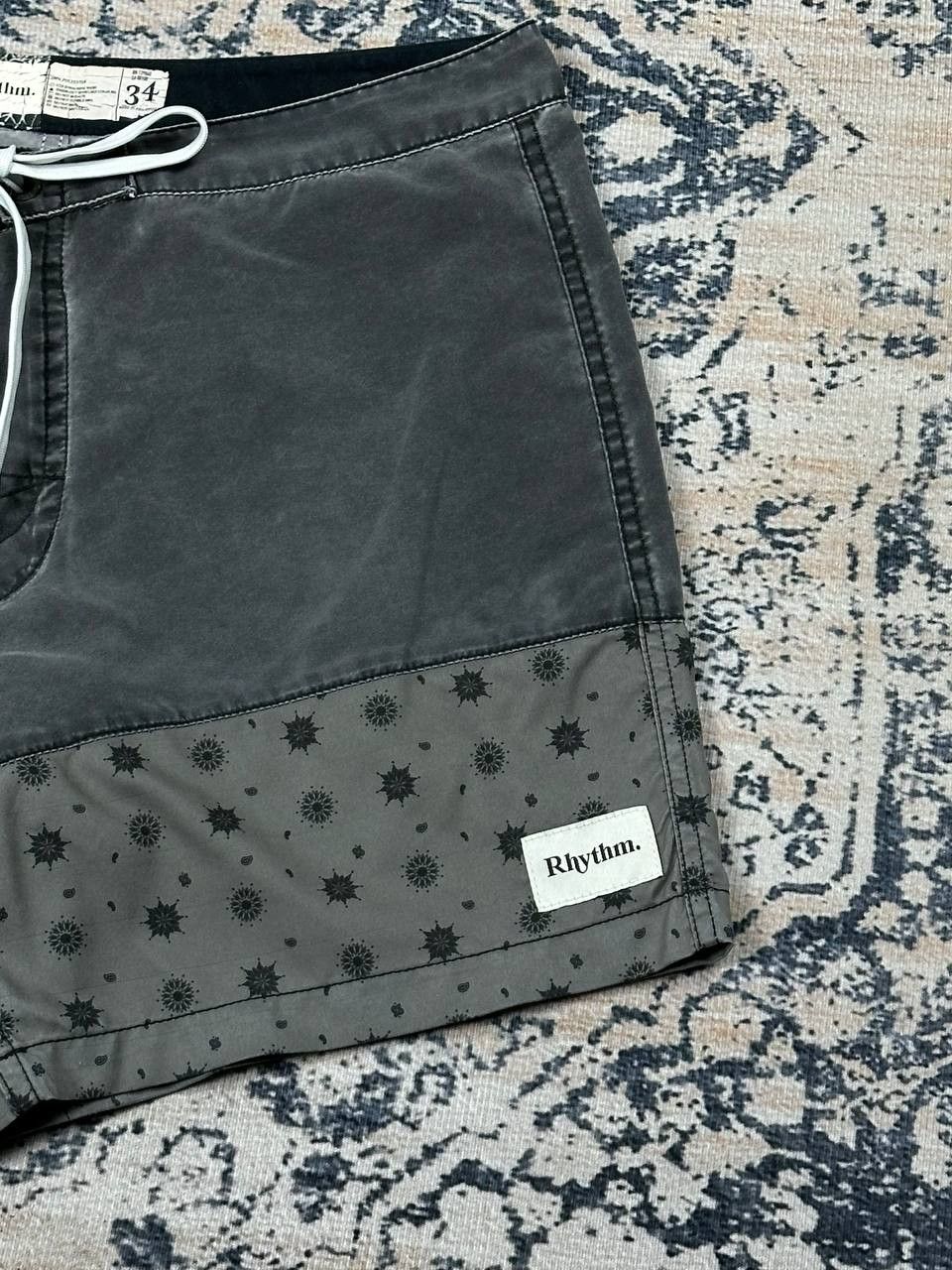 Rhythm Rhythm Psychedelic Board Short 34 W - HARD TO FIND Size US 34 / EU 50 - 3 Thumbnail