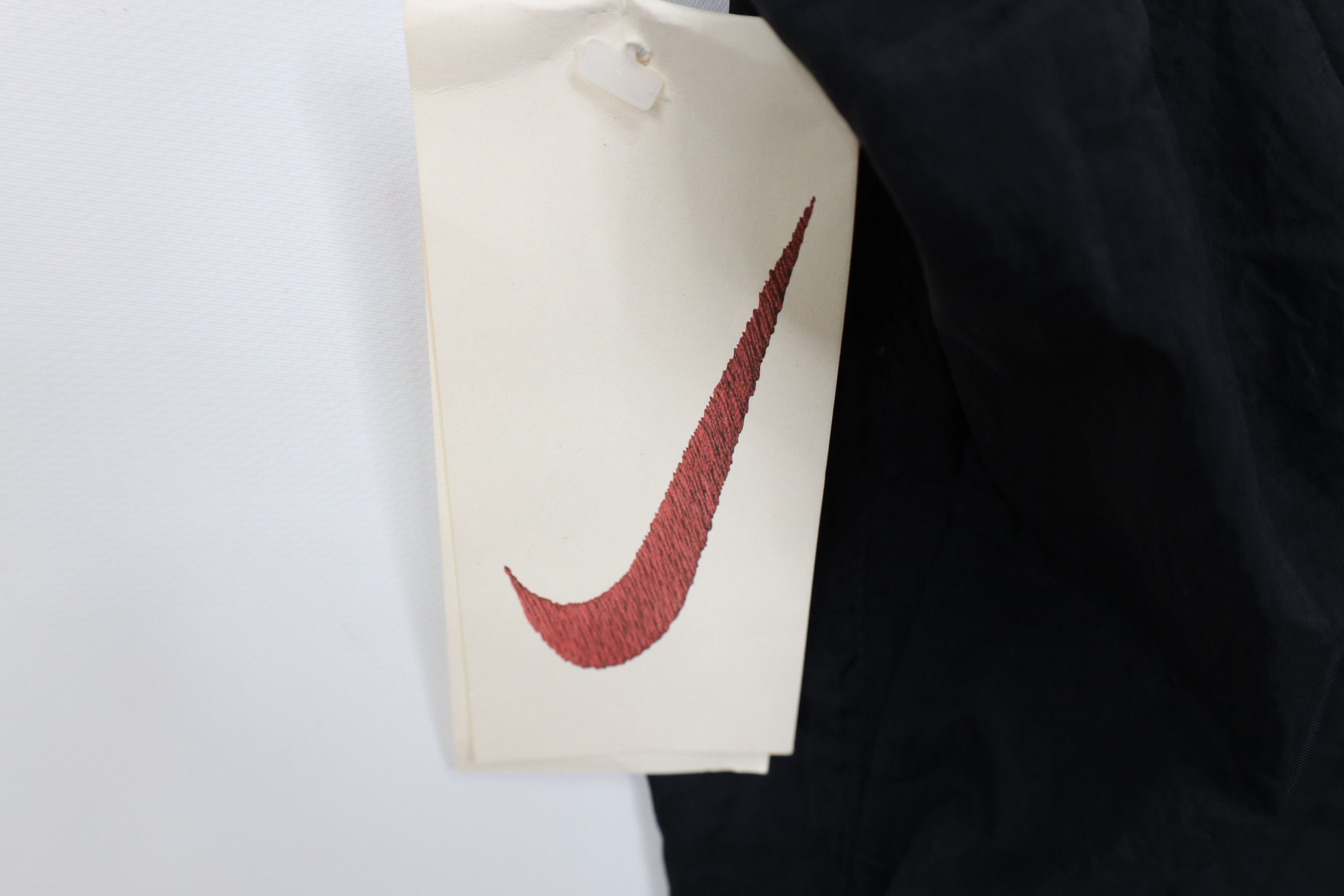 Nike Deadstock Vintage 90s Nike Mini Swoosh Soccer Shorts Black Size 26" / US 2 / IT 38 - 7 Thumbnail
