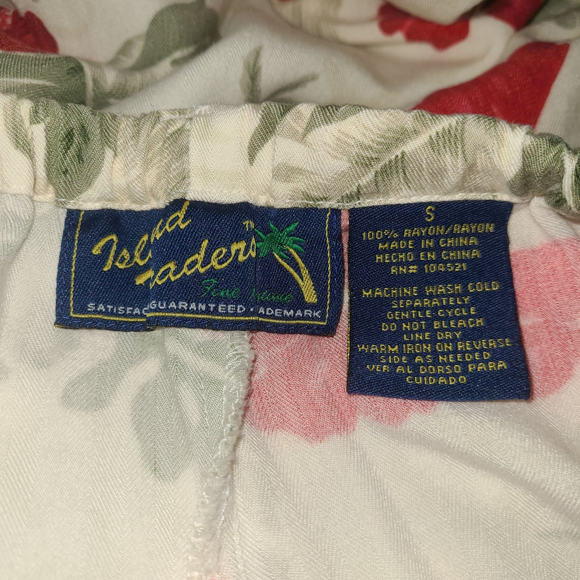 Other Island Traders Sm Hawaiian Capris Size 28" / US 6 / IT 42 - 4 Thumbnail